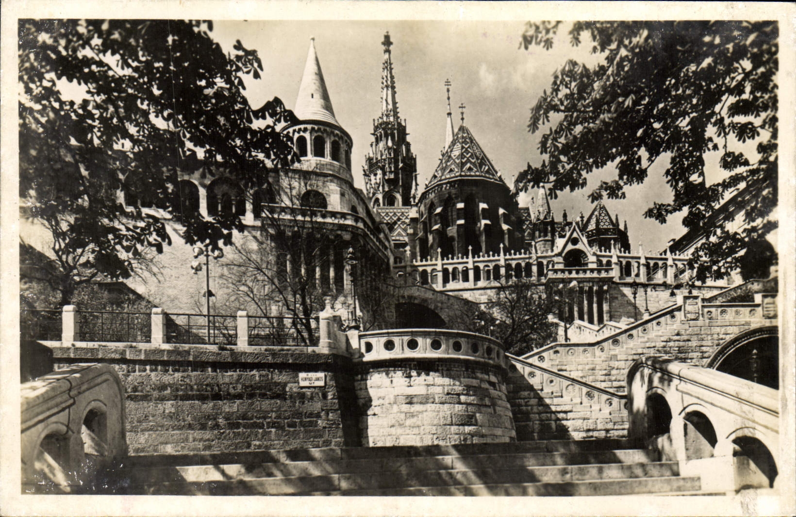 CPA Budapest Halasz bastya