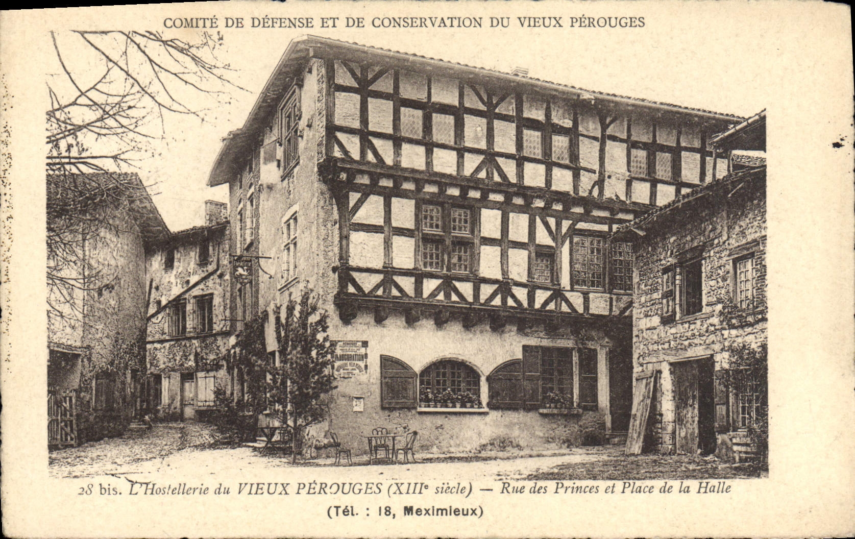 Calle de moda del mesón del país de Perouges de la POSTAL de la VENDIMIA de los príncipes y del lugar del mercado