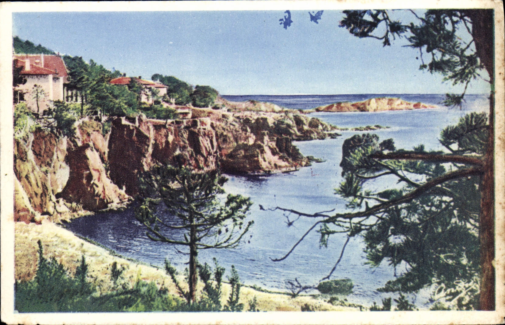 CPA L'Esterel Les Calanques Dans Les Roches Rouges