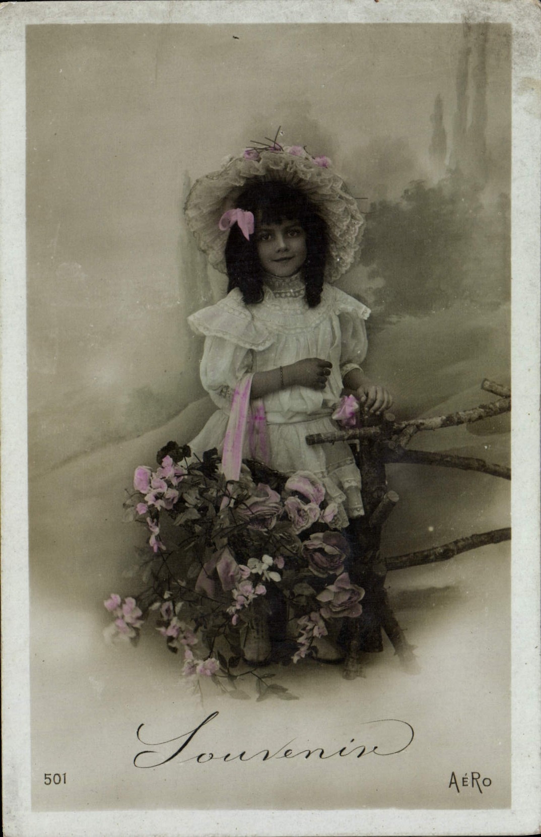 VINTAGE POSTCARD Fantasy Child Souvenir