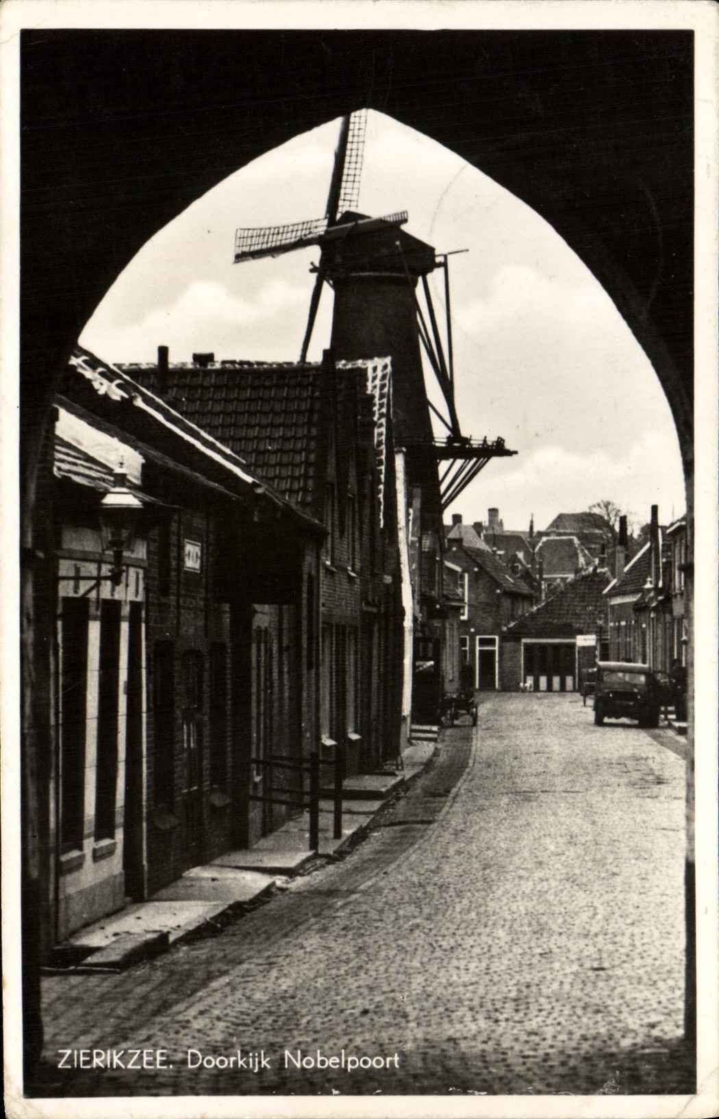CPA Zierikzee Doorkijk Nobelpoort Moulin a vente