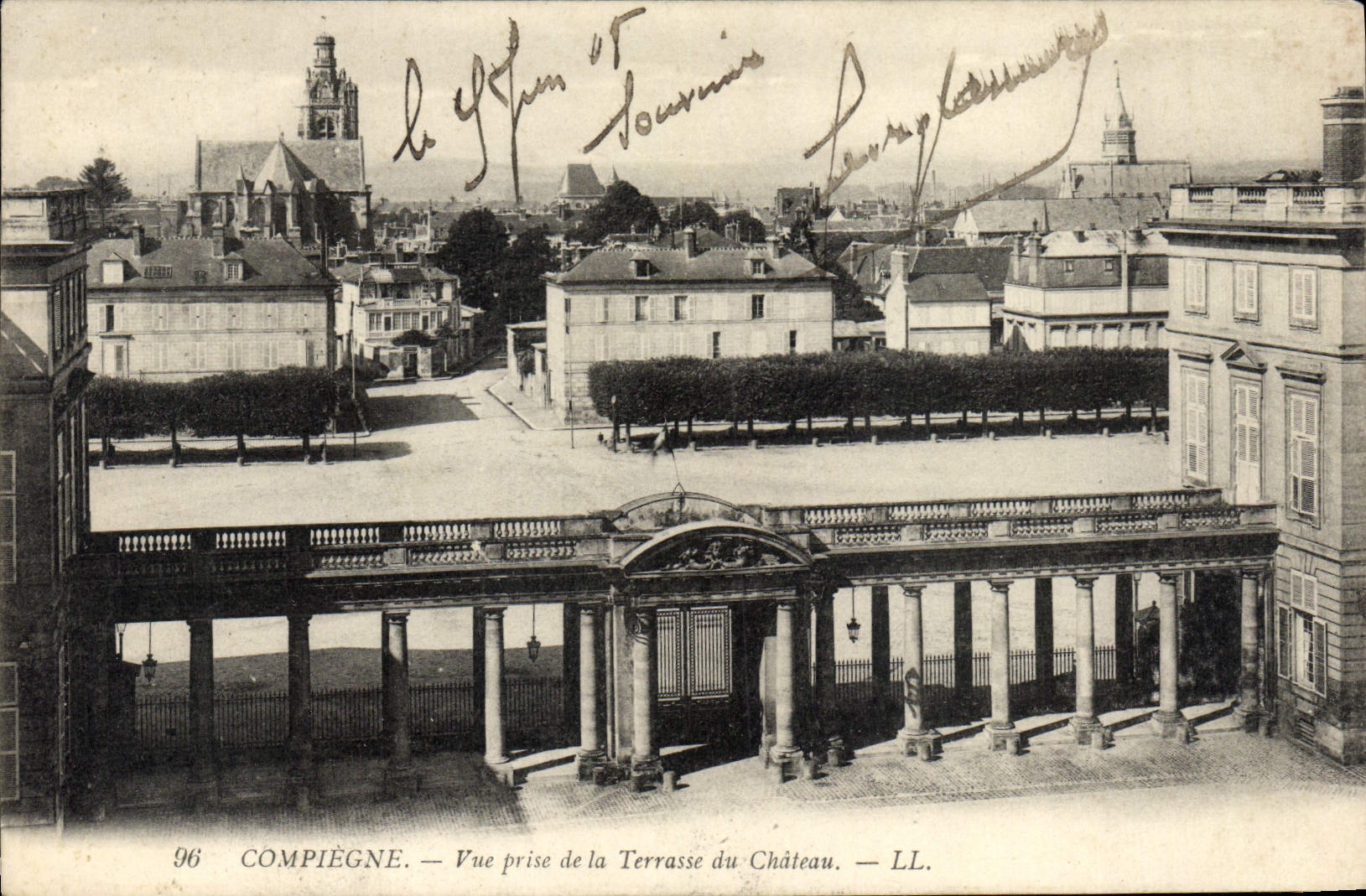 CPA Compiegne Vue Prise de la Terrasse du Chateau