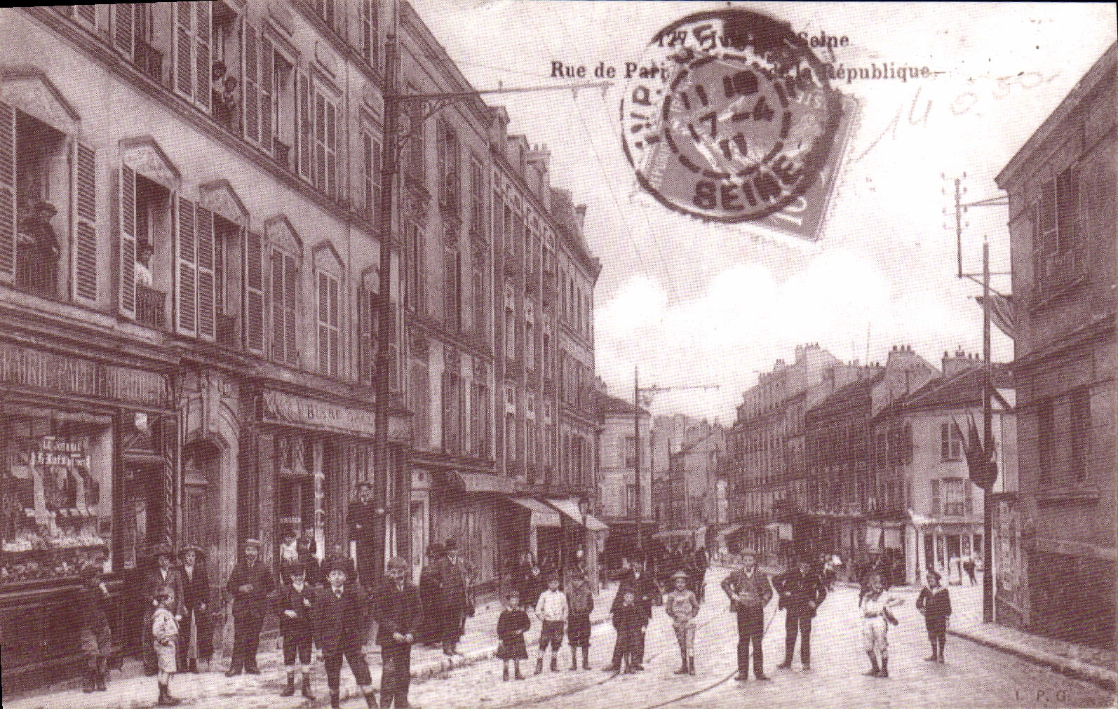 REPRO Ivry On the Seine Street of Paris Children