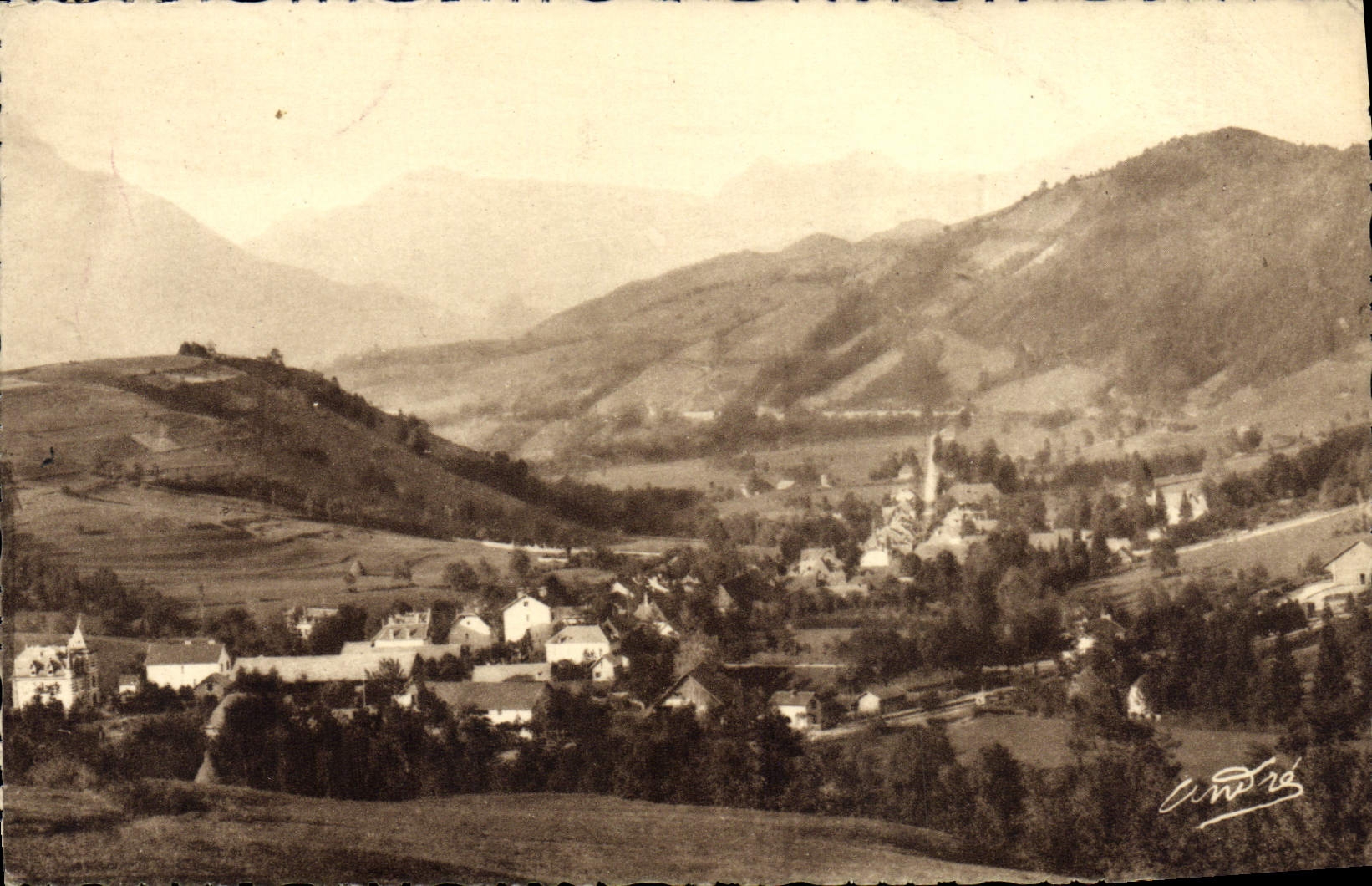 CPA Monestier de Clermont Vue Generale