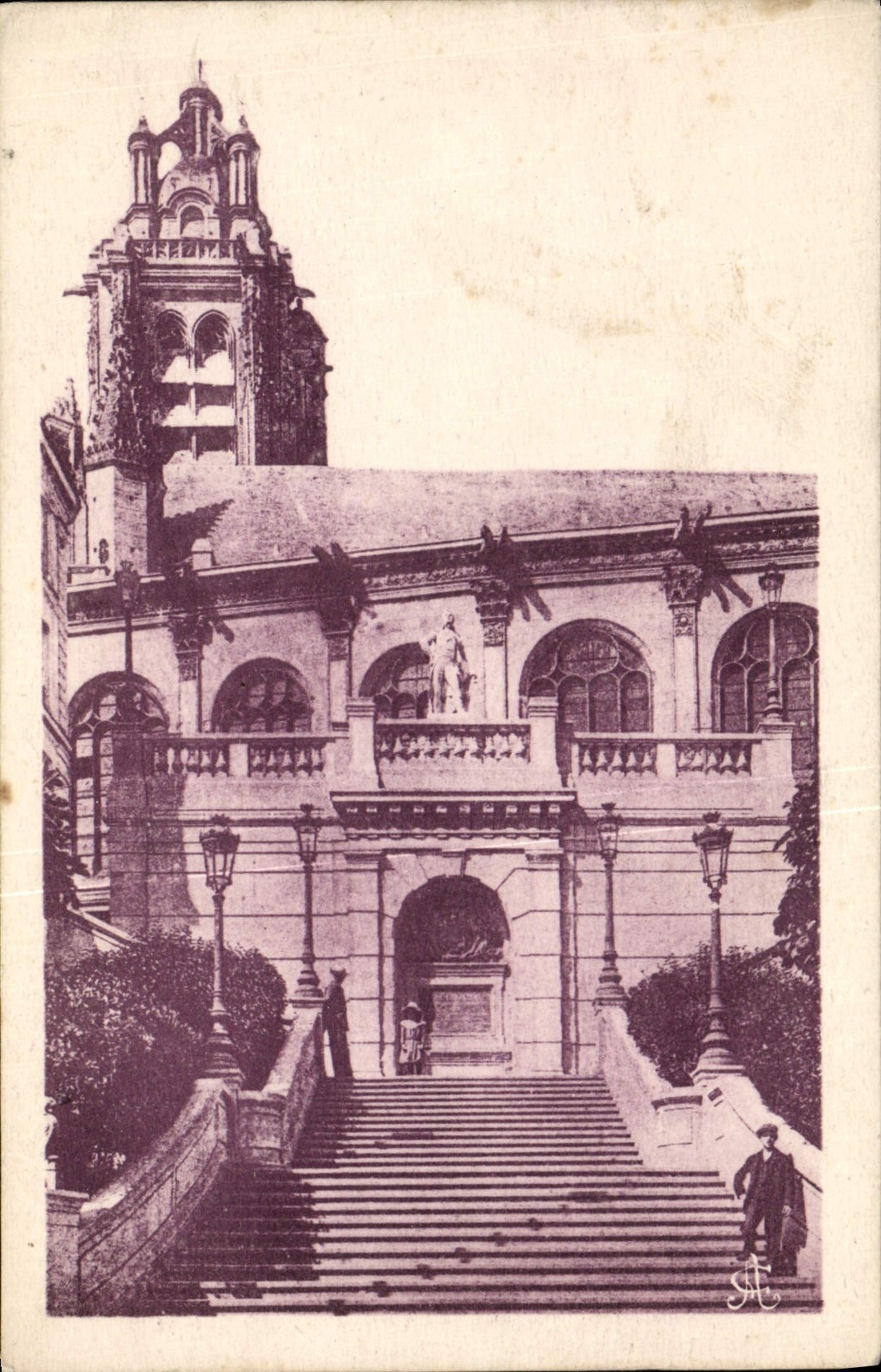 VINTAGE POSTCARD Pontoise the Church Holy Maclou and the statue of General Leclerc