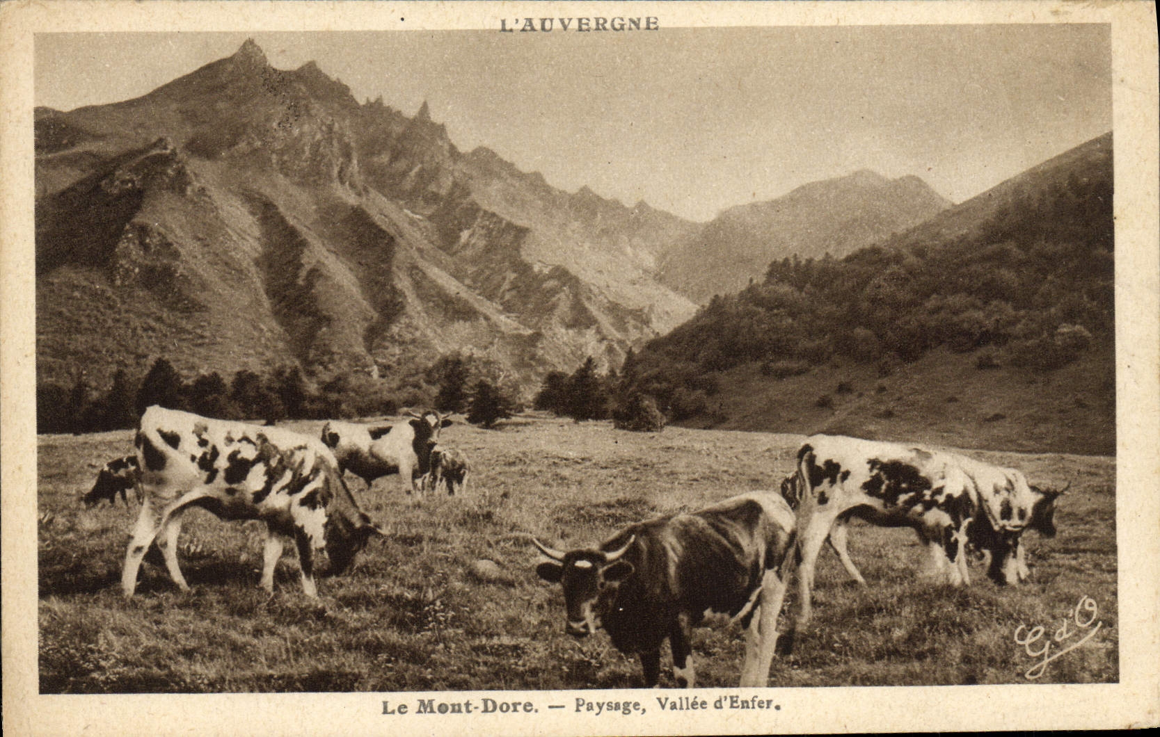VINTAGE POSTCARD the Mount Gilds Landscape Valley Of Vaches hell