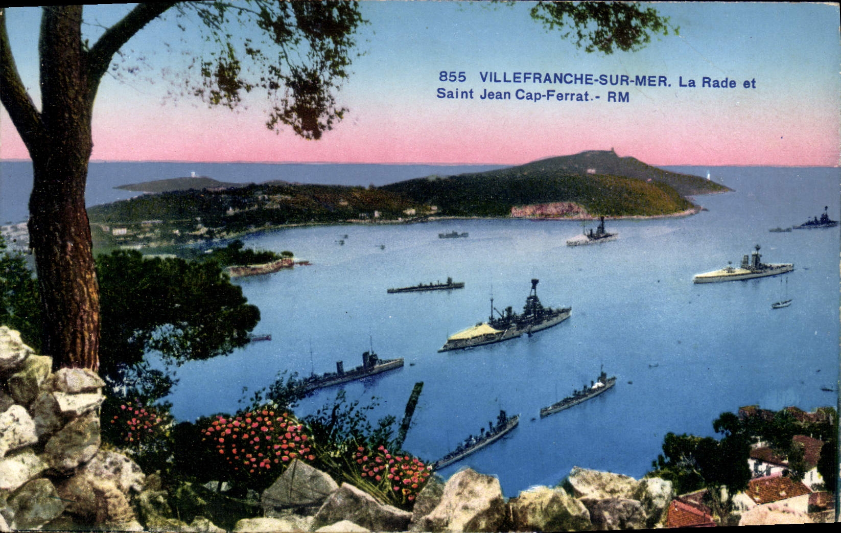 CPA Villefranche Sur Mer La Rade Et Saint Jean Cap Ferrat Bateaux