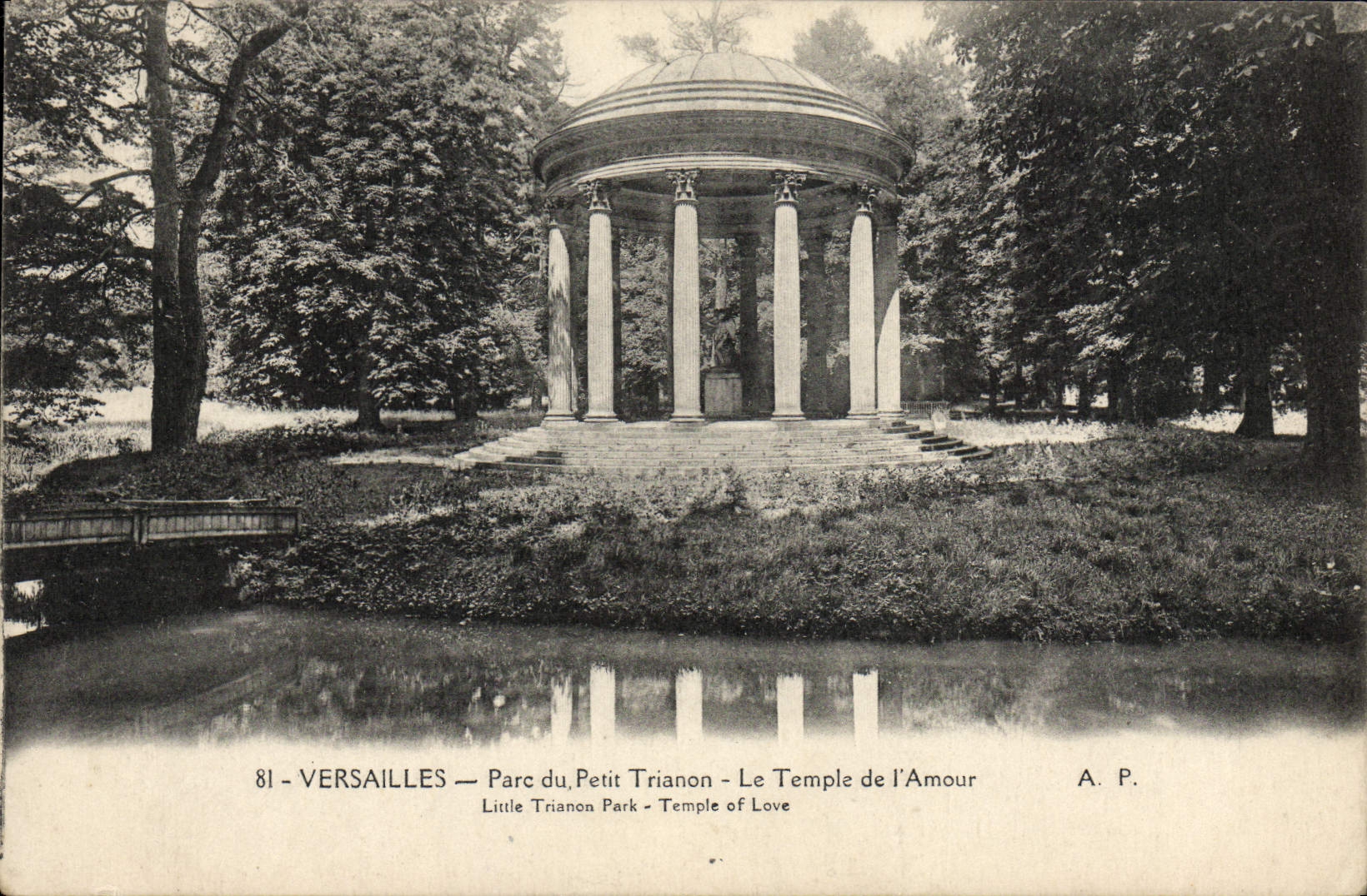 VINTAGE POSTCARD Versailles Park Of Small Trianon the Temple De I' Amour