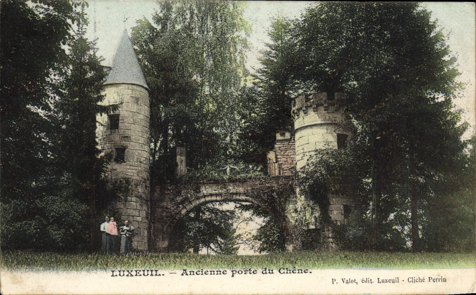 VINTAGE POSTCARD Luxeuil old Gate Of the Oak