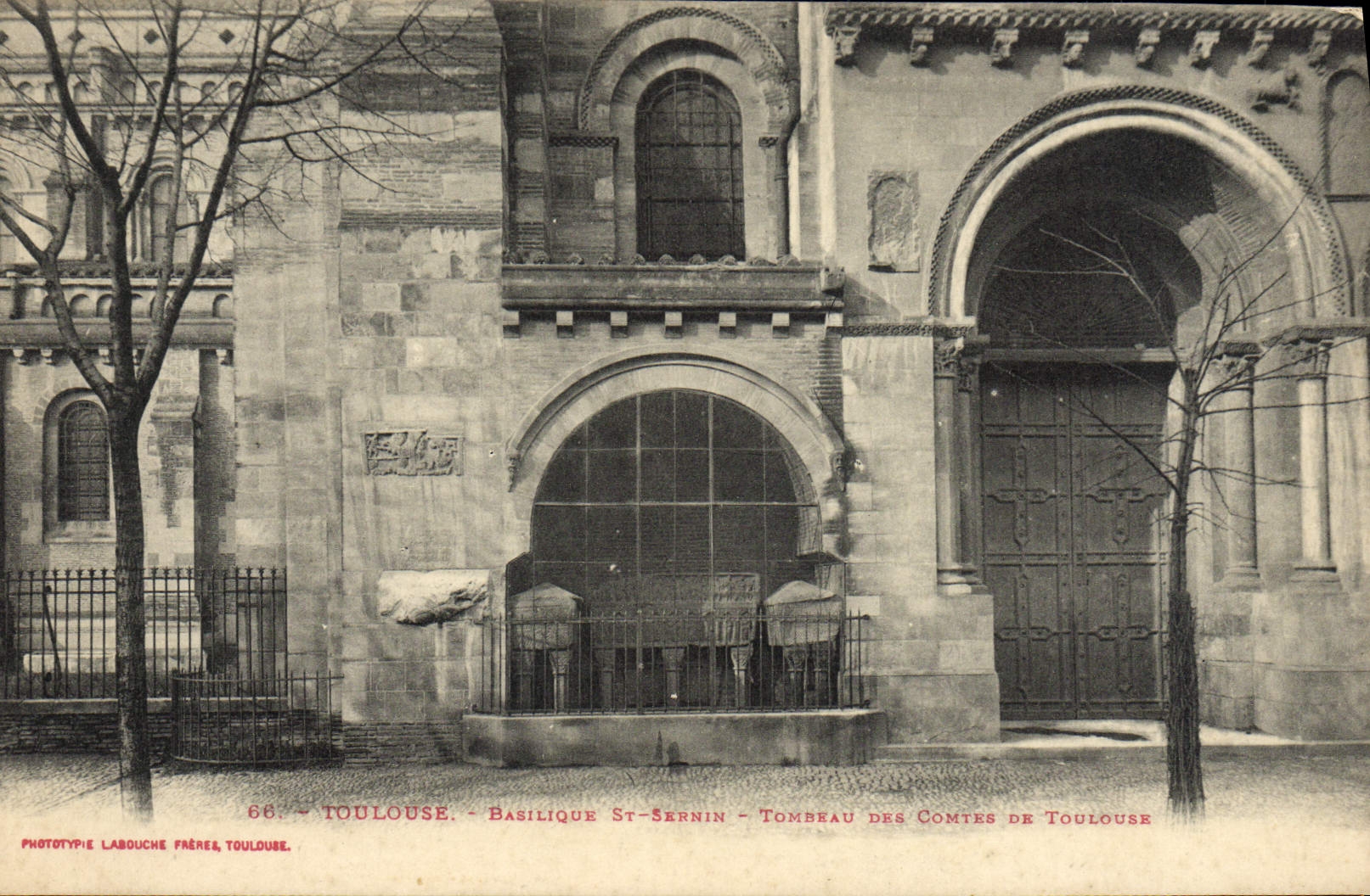 CPA Toulouse Basilique St Sernin Tombeau des Comtes de Toulouse