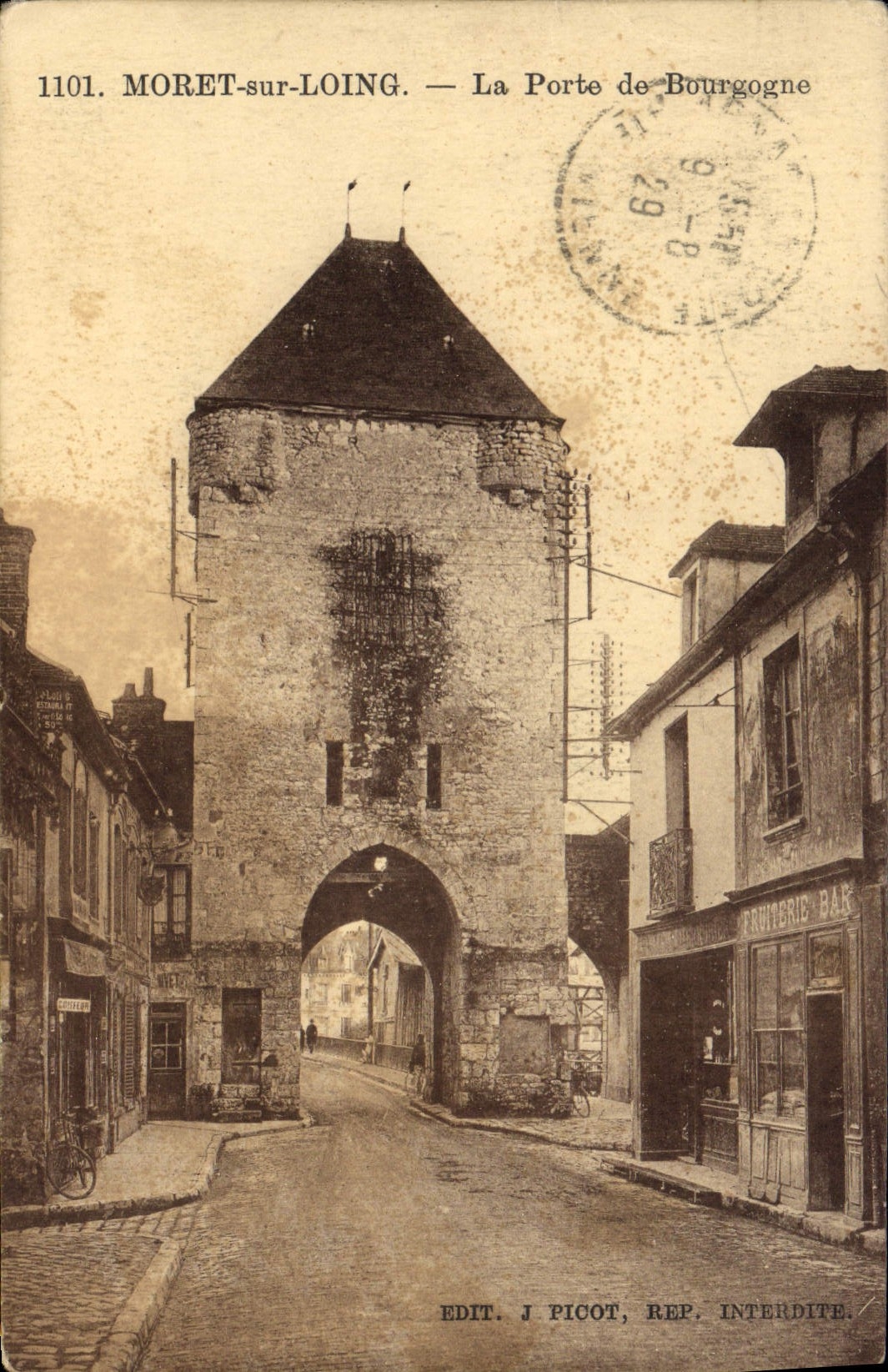 VINTAGE POSTCARD Moret On Loing the Gate Of Burgundy