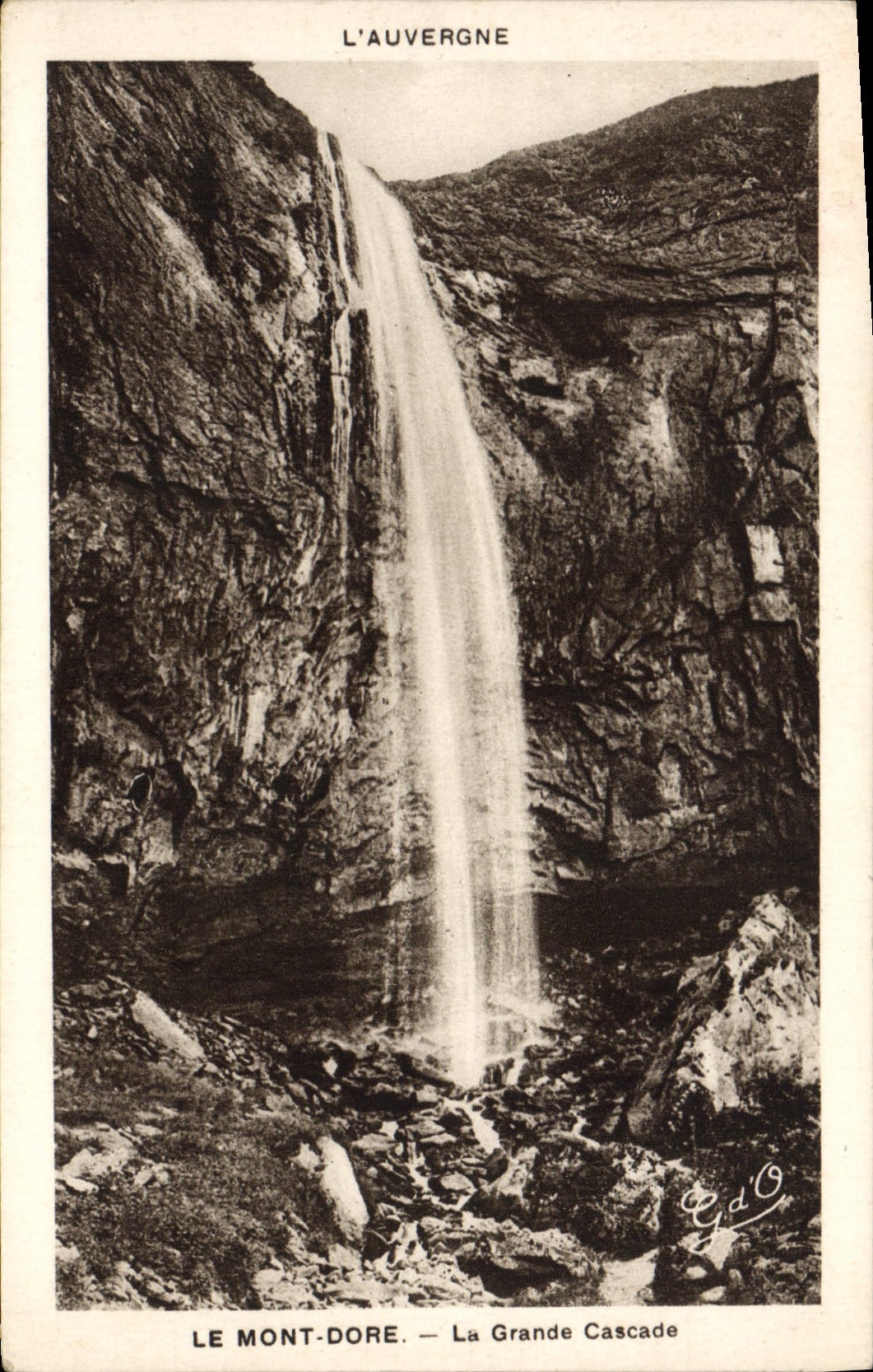 CPA Le Mont Dore La Grande Cascade
