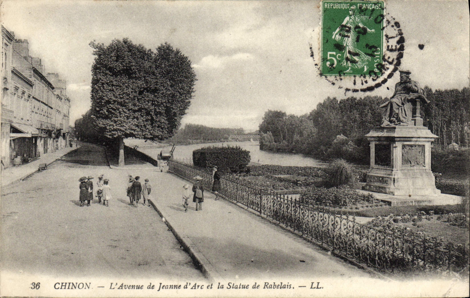 VINTAGE POSTCARD Chinon the Avenue Of Jeanne d' Arc and the statue of Rabelais