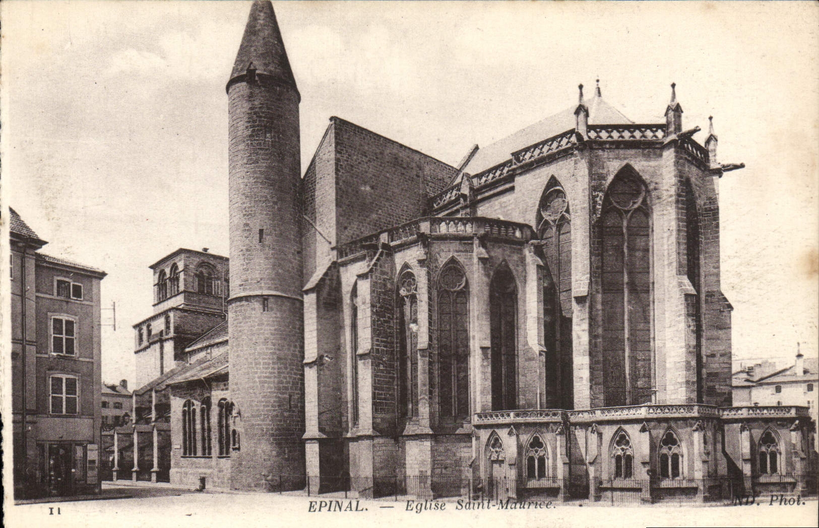 CPA Epinal Eglise Saint Maurice