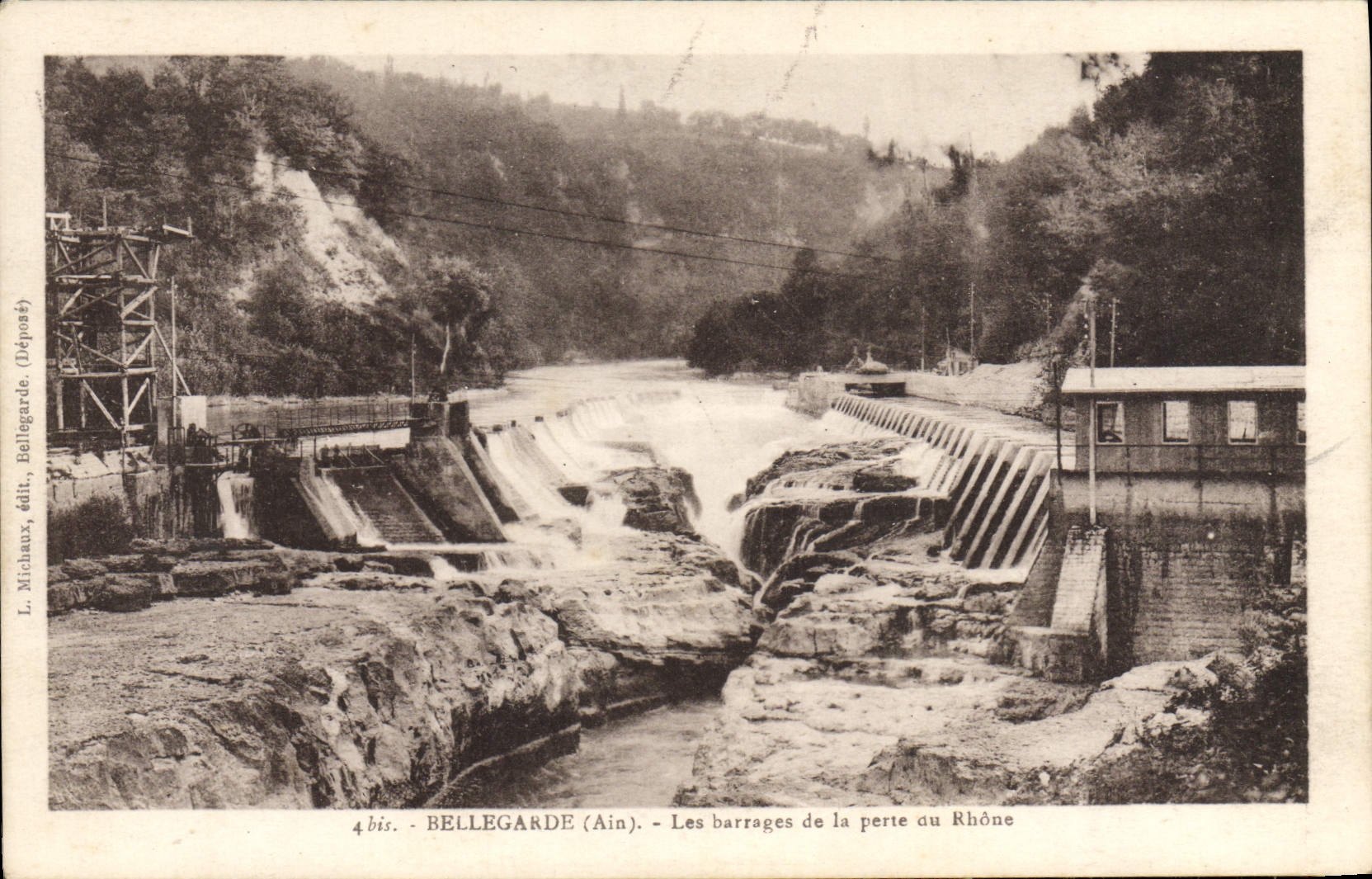CPA Bellegarde Les barrages de la perte du Rhone 