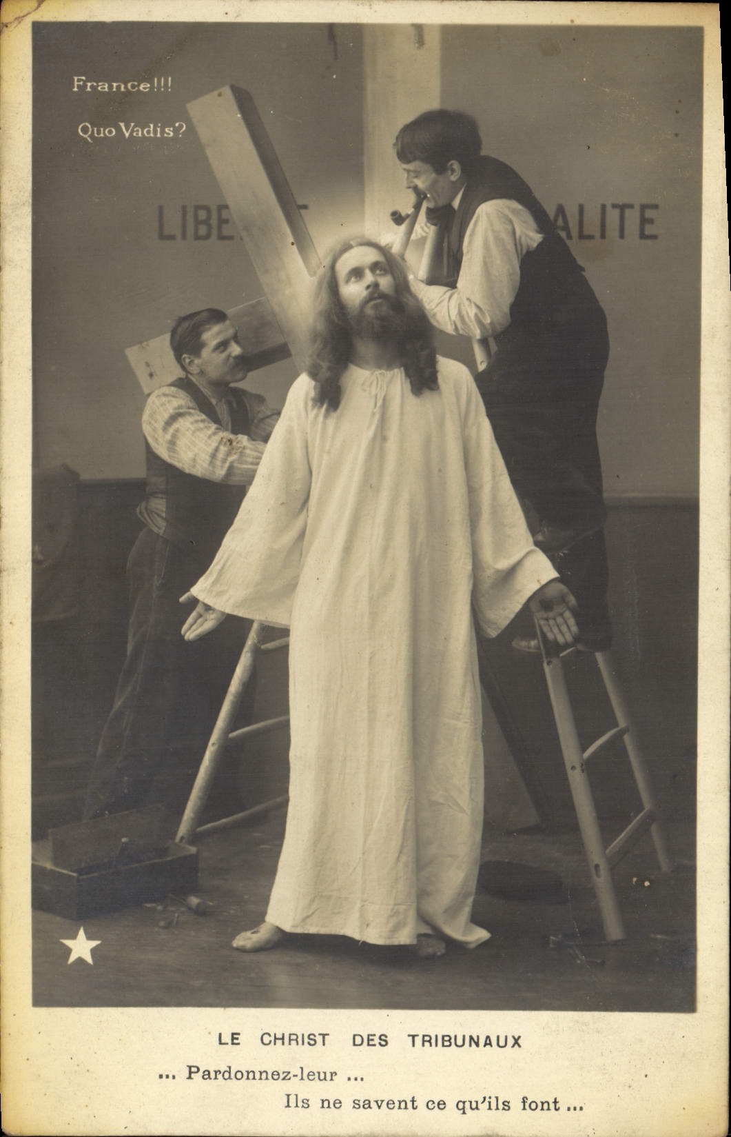 CPA Le Christ des Tribunaux 