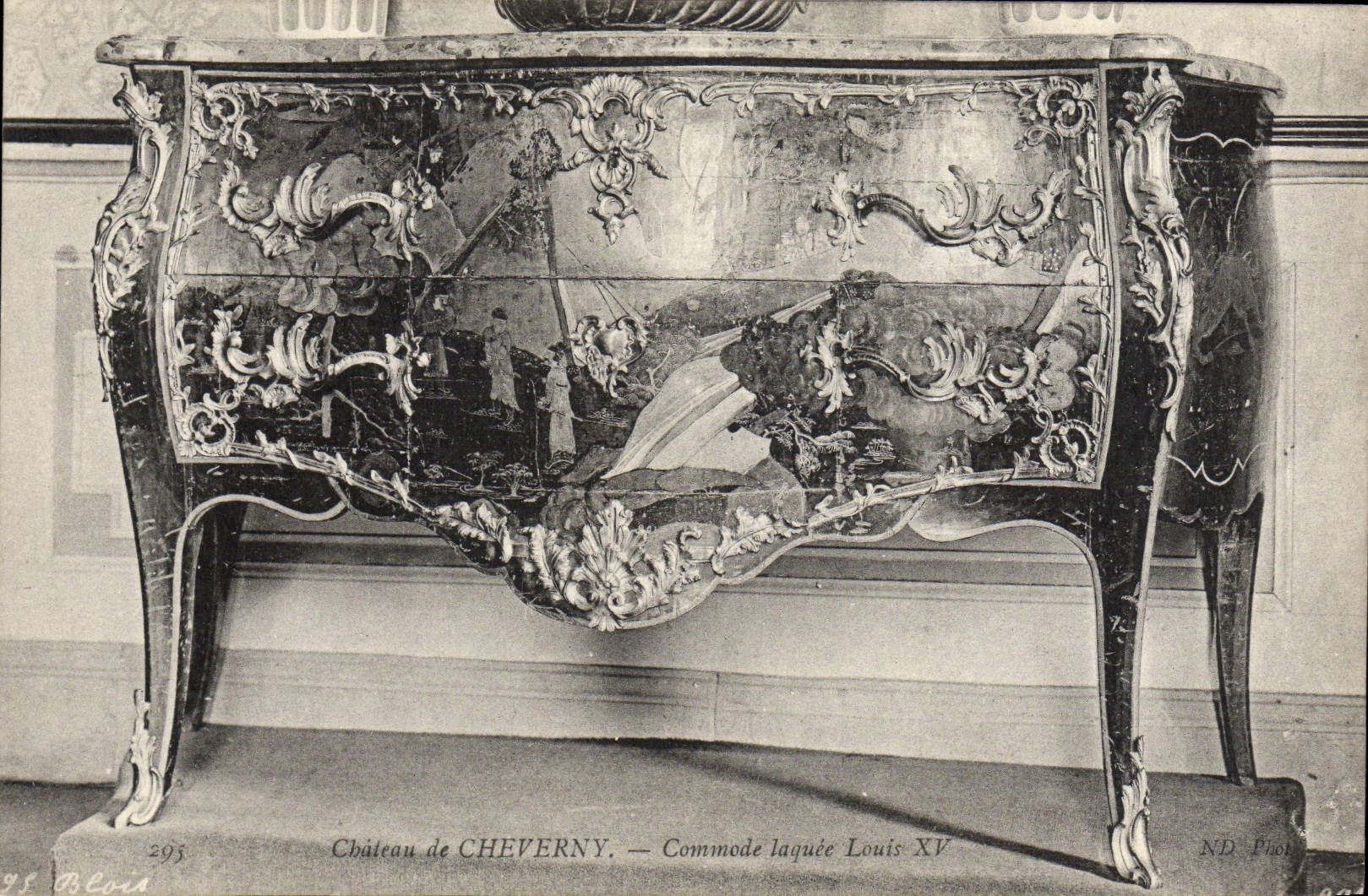 CPA Chateau de Cheverny Commode laquee Louis XV