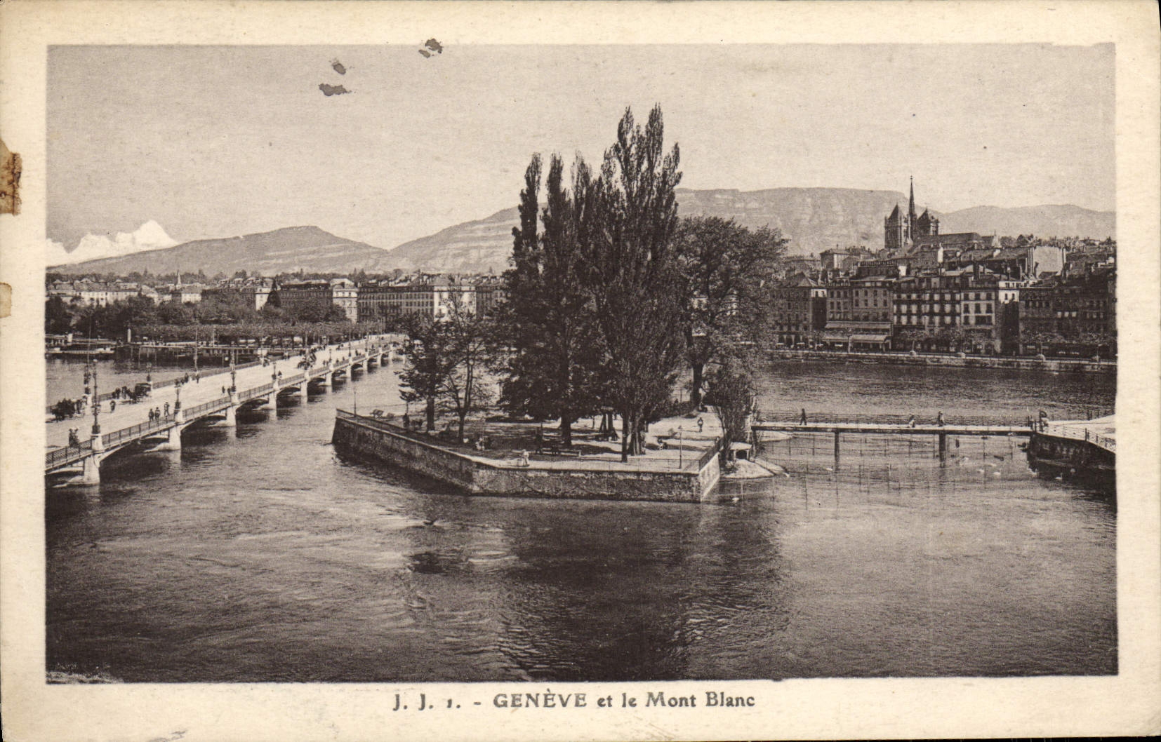 VINTAGE POSTCARD Geneva and Mont Blanc