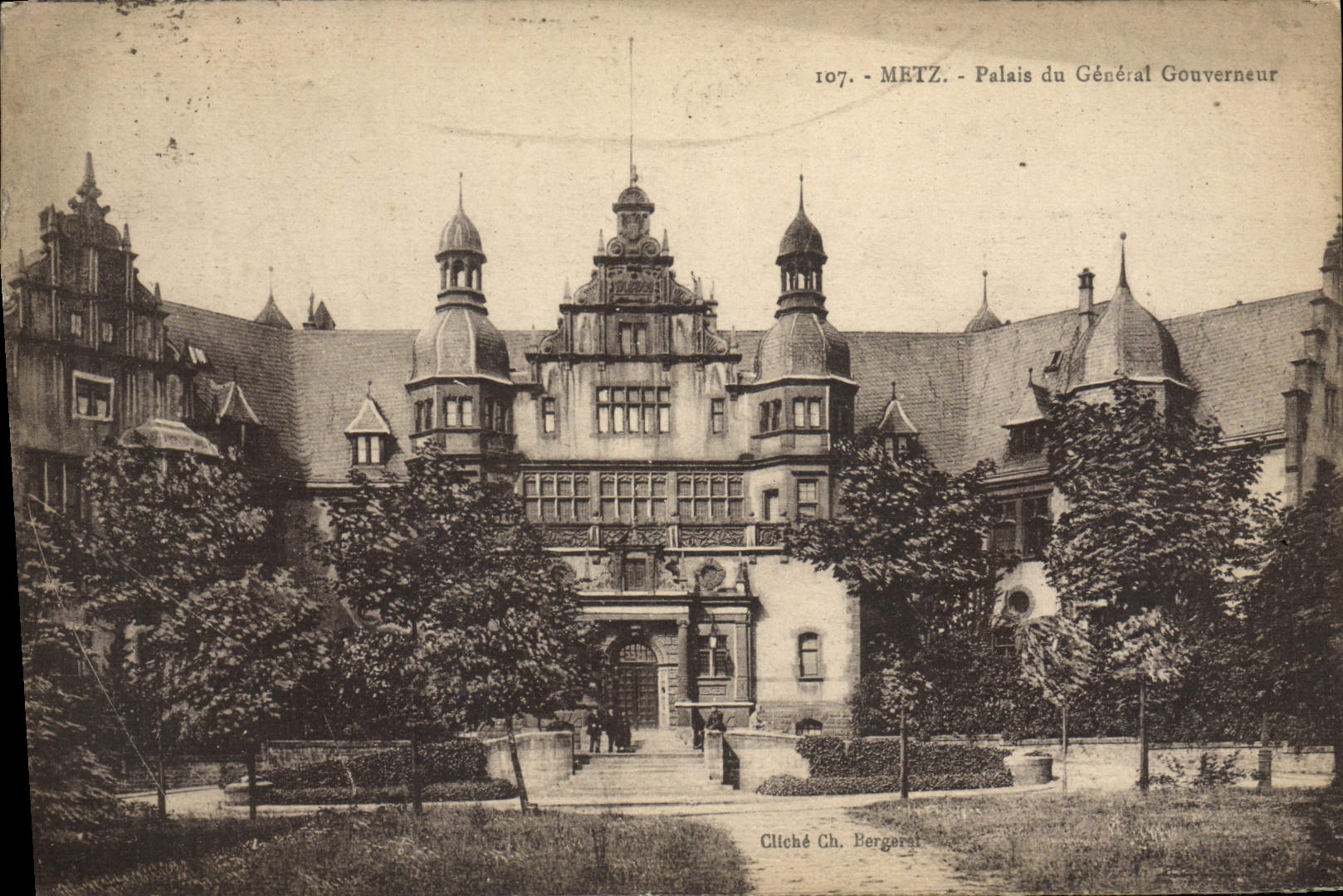 Paladar de Metz de la POSTAL de la VENDIMIA del general Governor