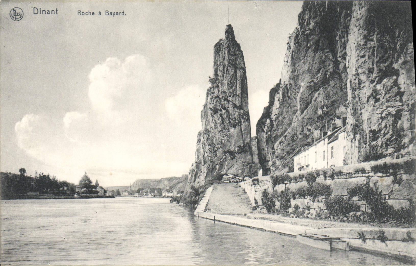 VINTAGE POSTCARD Dining Rock has Bayard