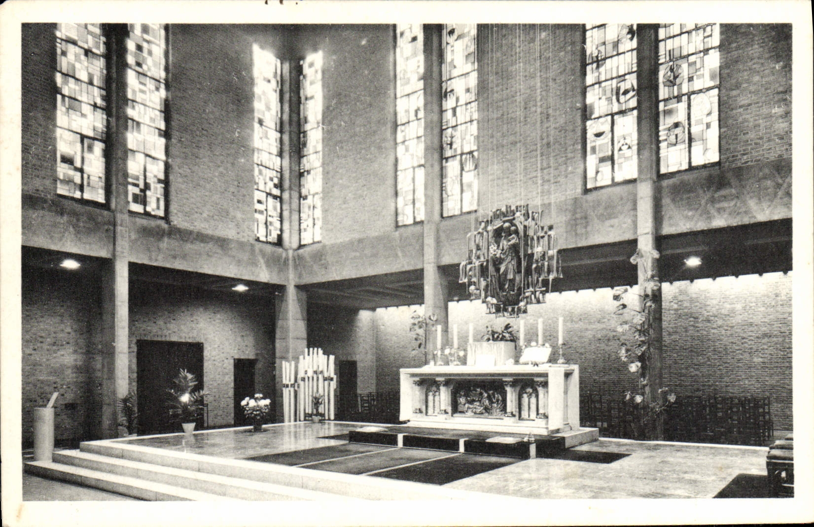 CPA Leuven Paters Der HH Harten Pater Damiaanplein