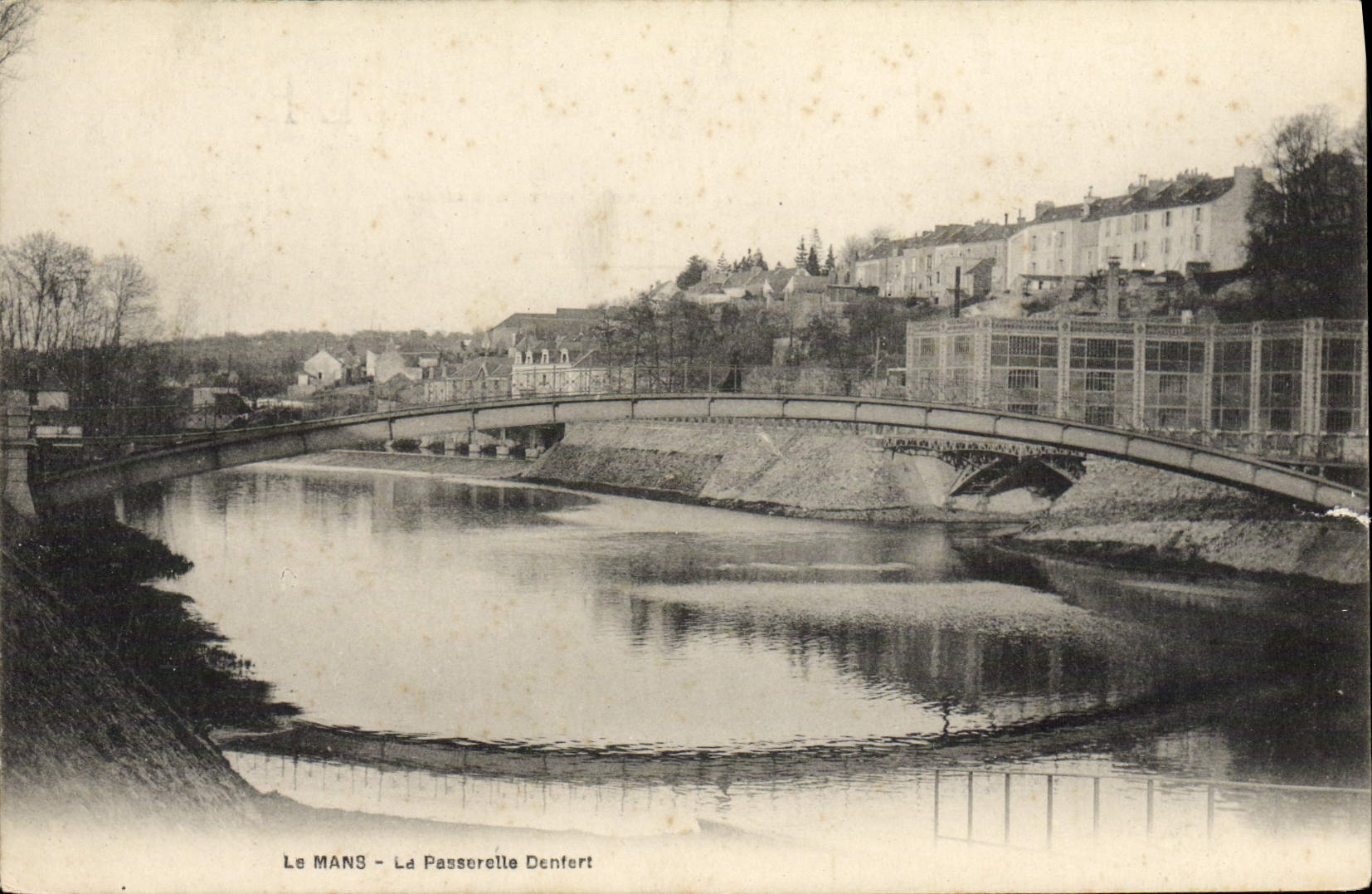 CPA Le Mans La Passerelle Dentert