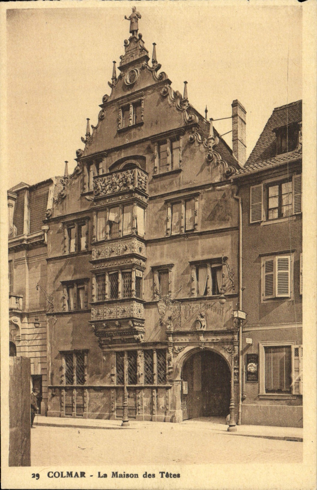 VINTAGE POSTCARD Colmar the House of the Heads