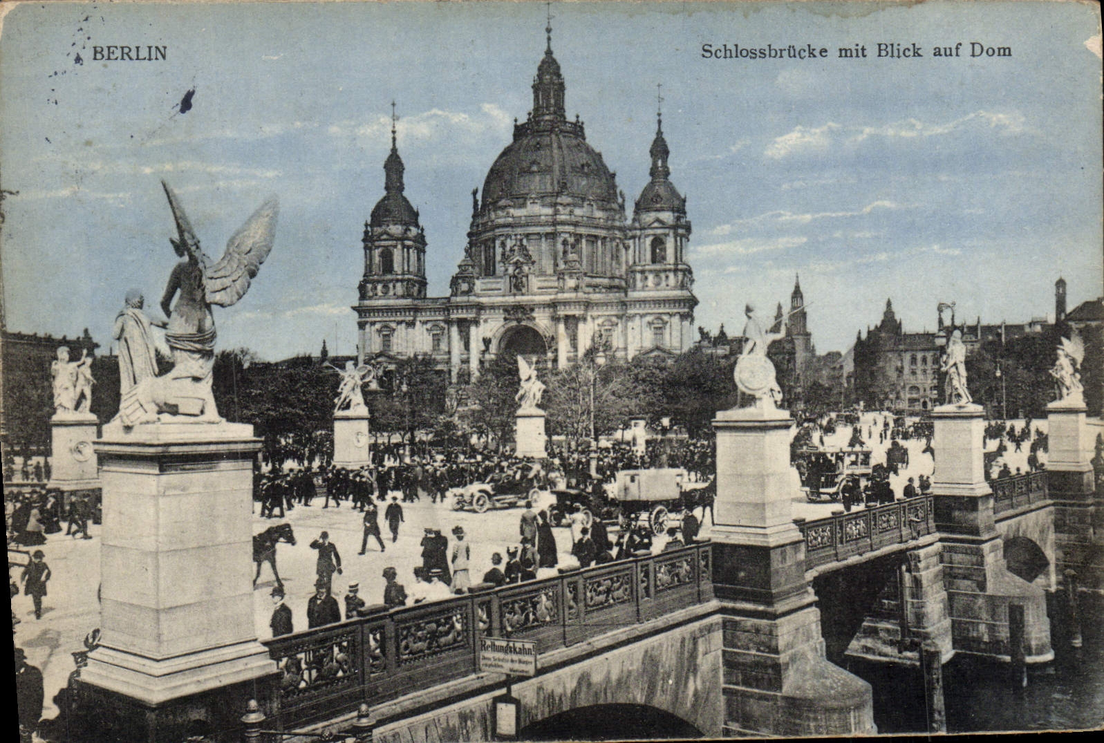 VINTAGE POSTCARD Berlin Schlossbrucke put Blick auf Dom