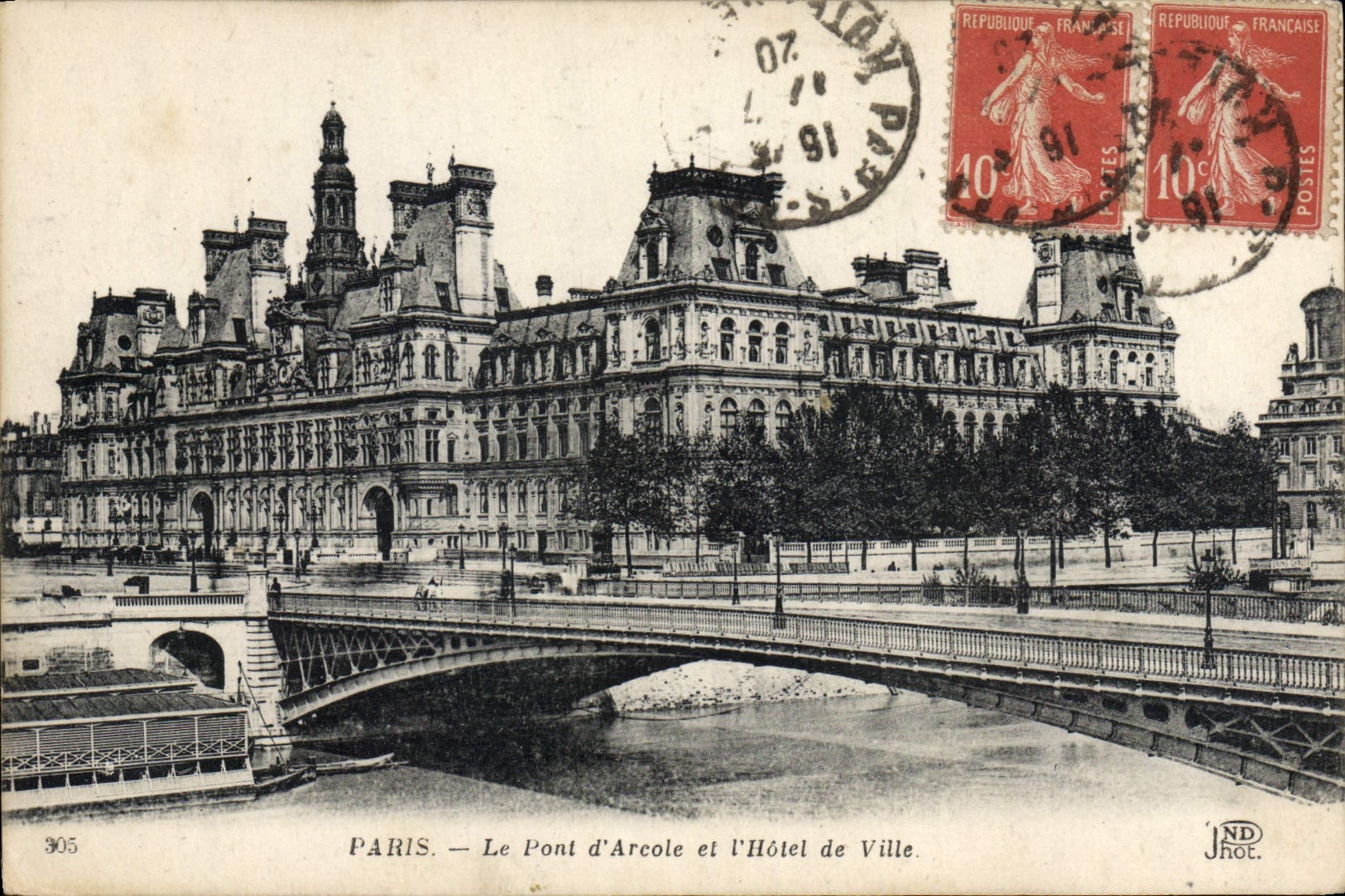 CPA Paris Le Pont d'Arcole et l'Hotel de Ville