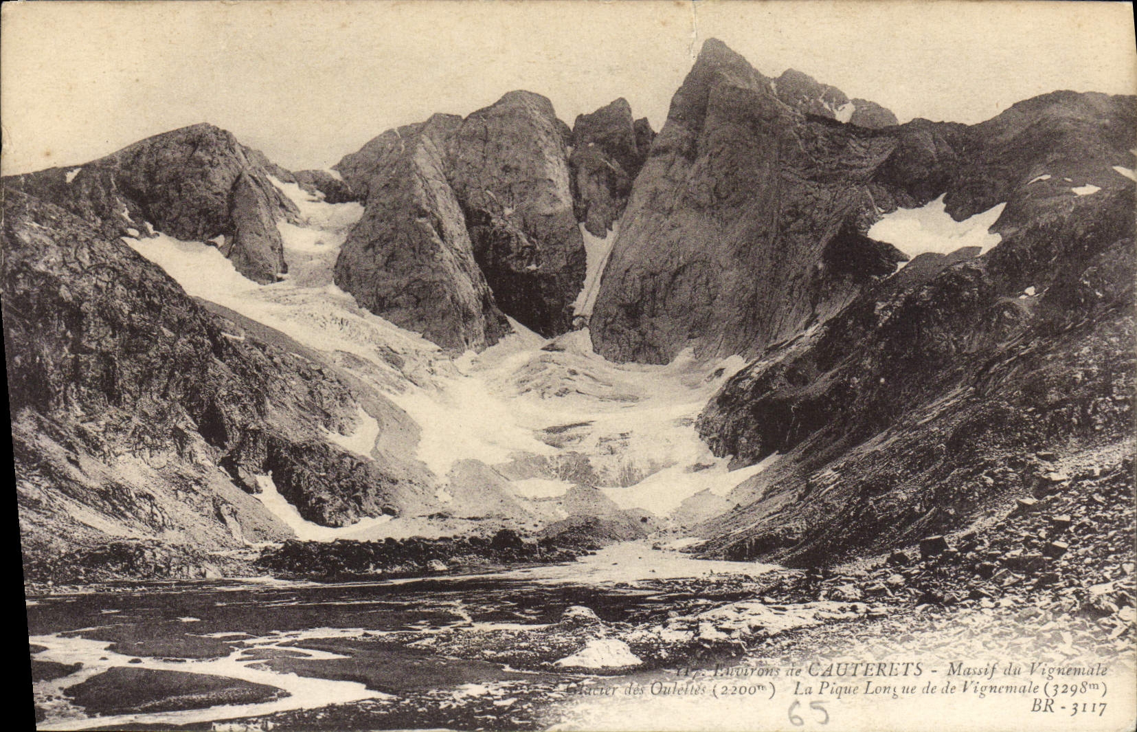 VINTAGE POSTCARD Massive Cauterets of Viguemale the long Spade