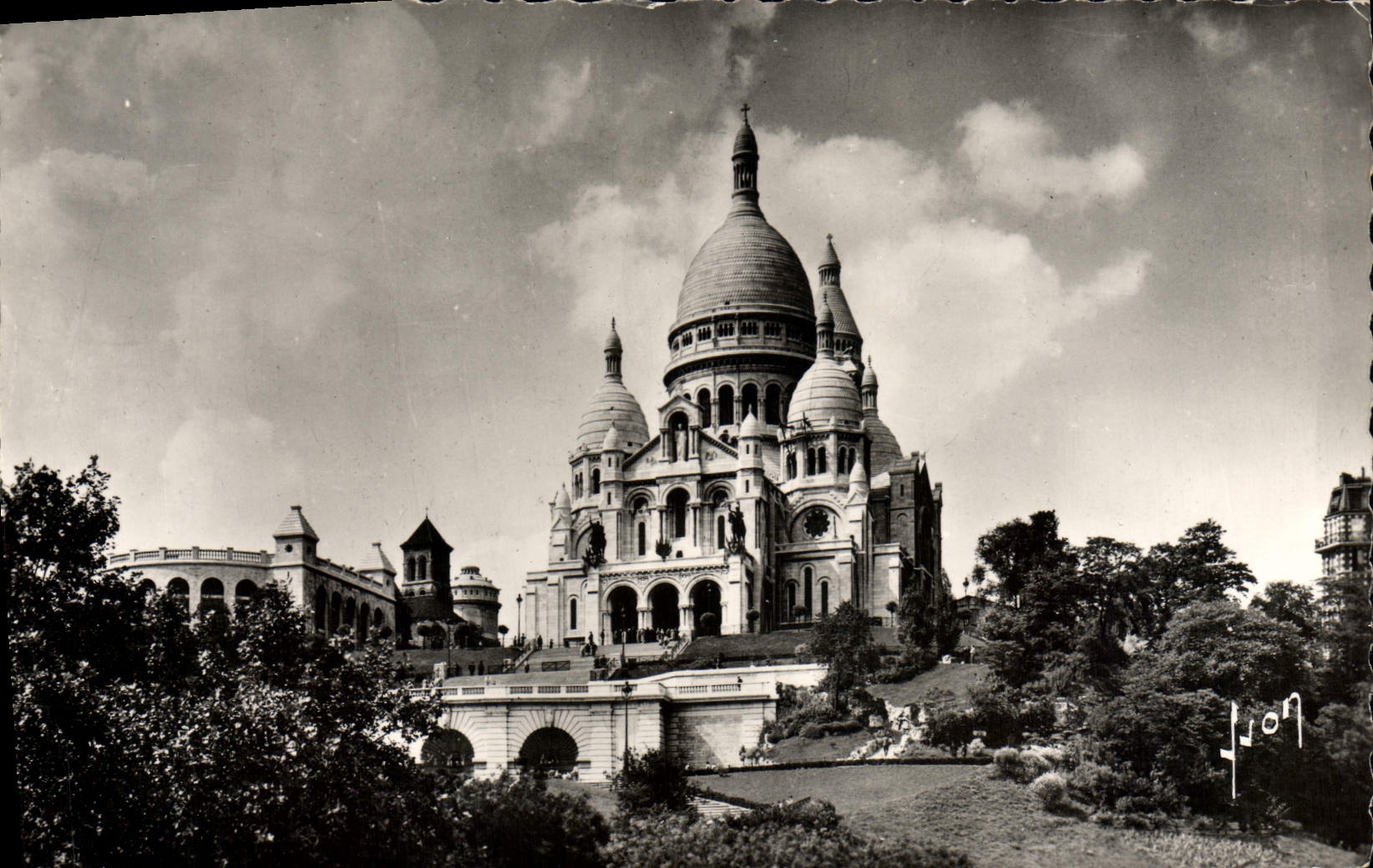 CPM Paris en Flanant Basilique de Sacre Coeur de Montmartre
