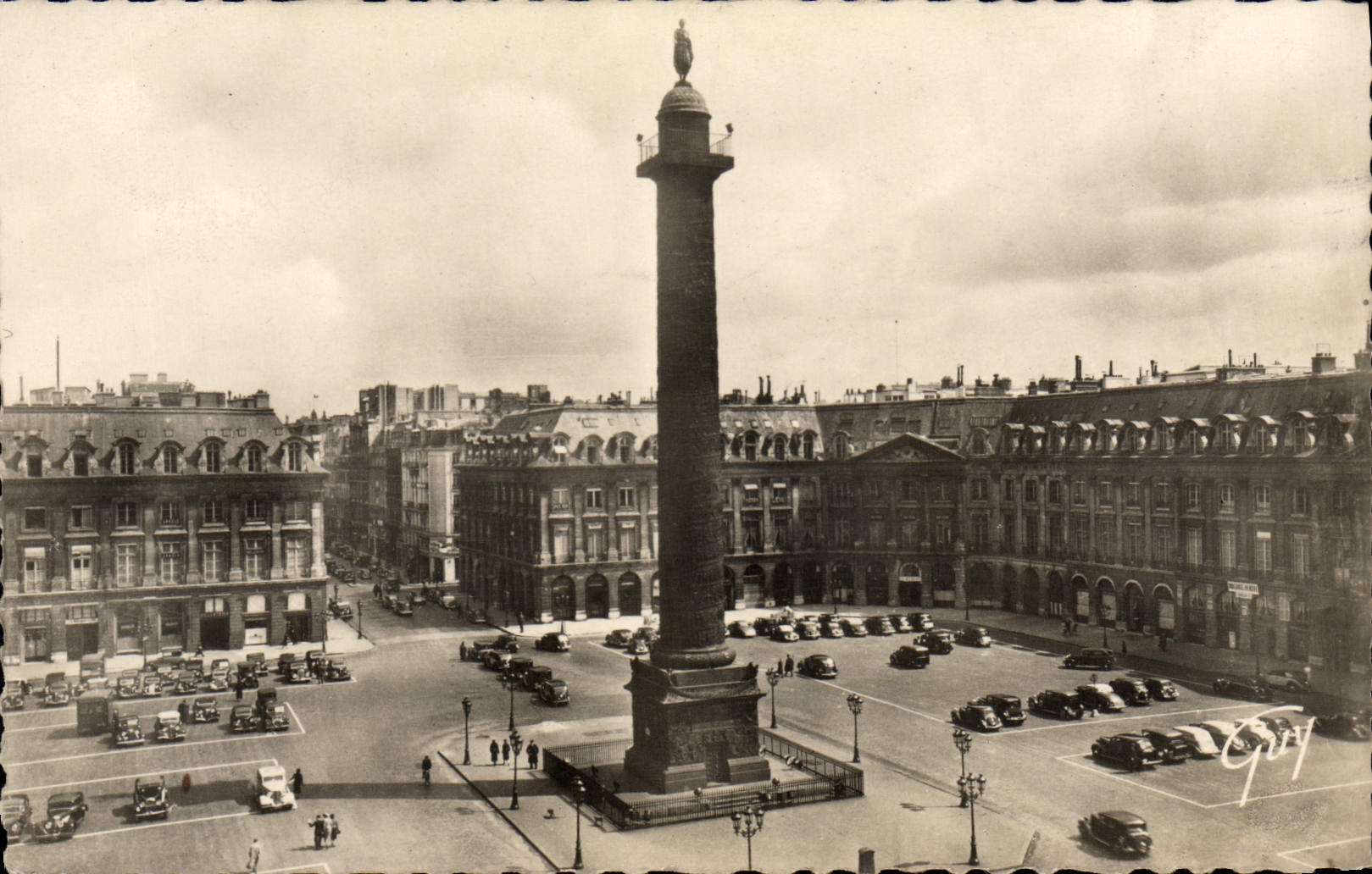 MODERN CARD Paris And Its Wonders Place Vendome and column of the Large army