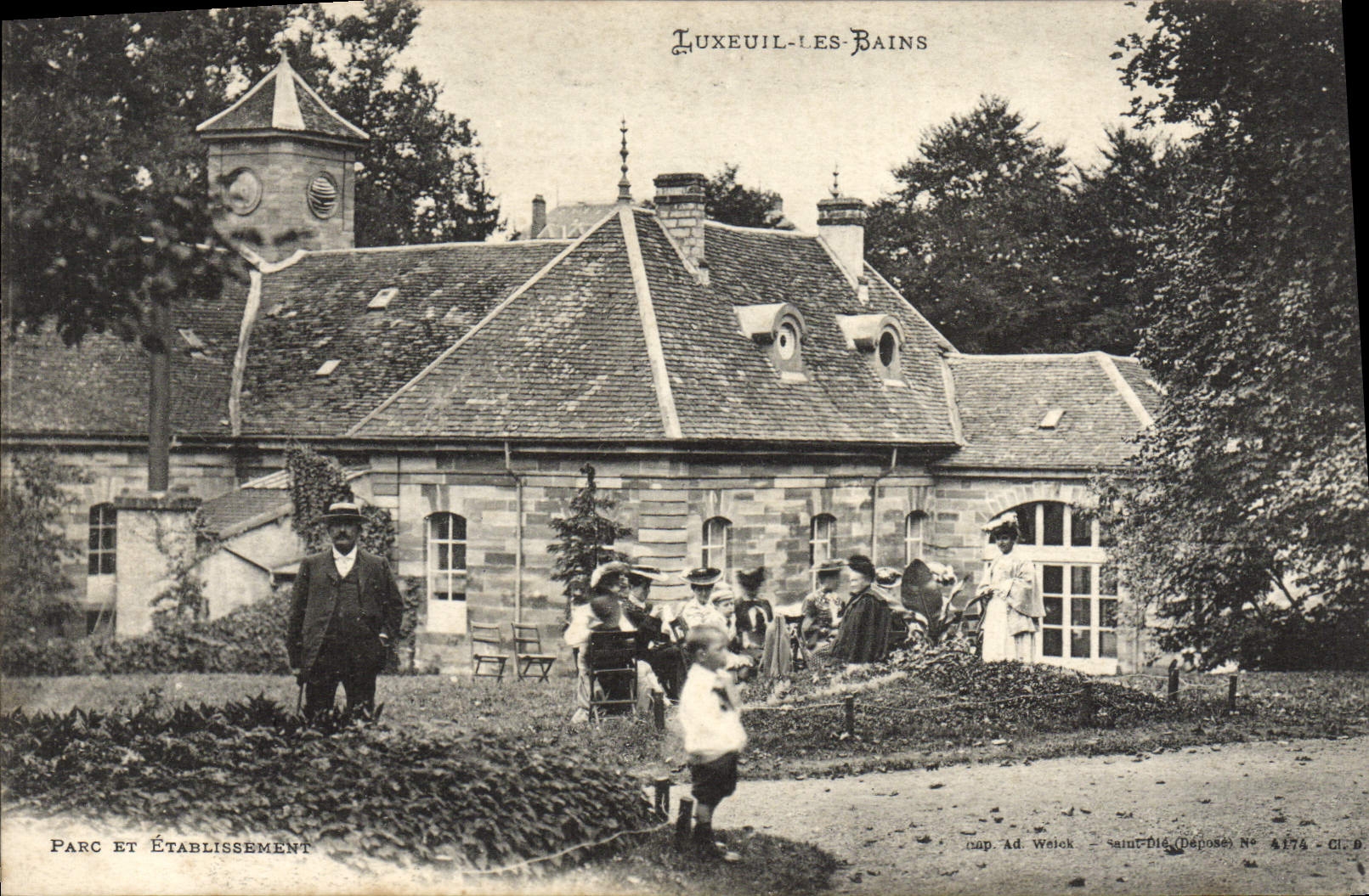 VINTAGE POSTCARD Luxeuil Les Bains Park and establishment
