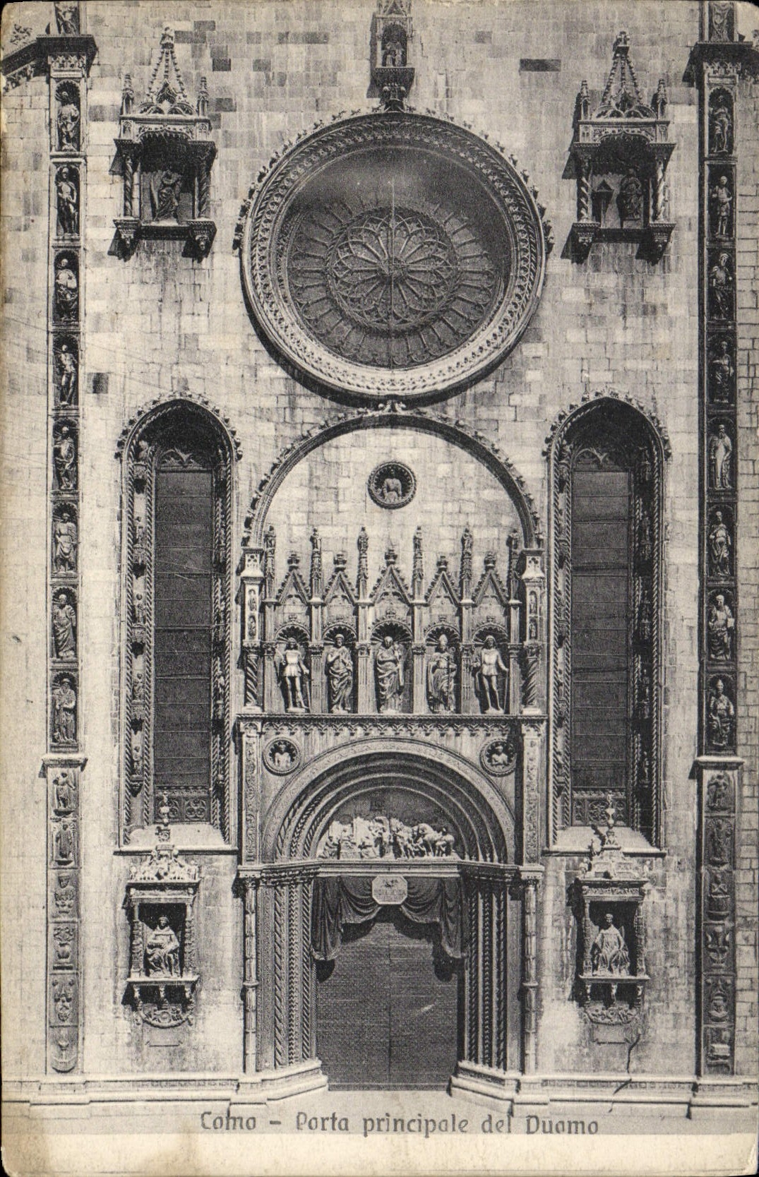 VINTAGE POSTCARD LamoPorta Principala del Duomo