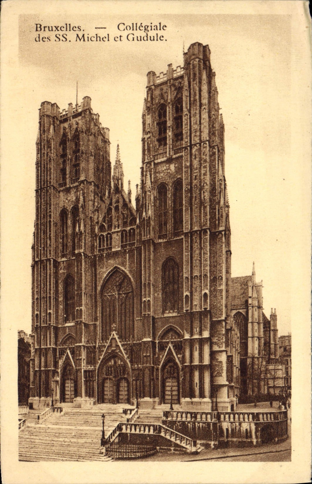 POSTAL Bruselas colegial de la VENDIMIA del S Miguel y Gudulia