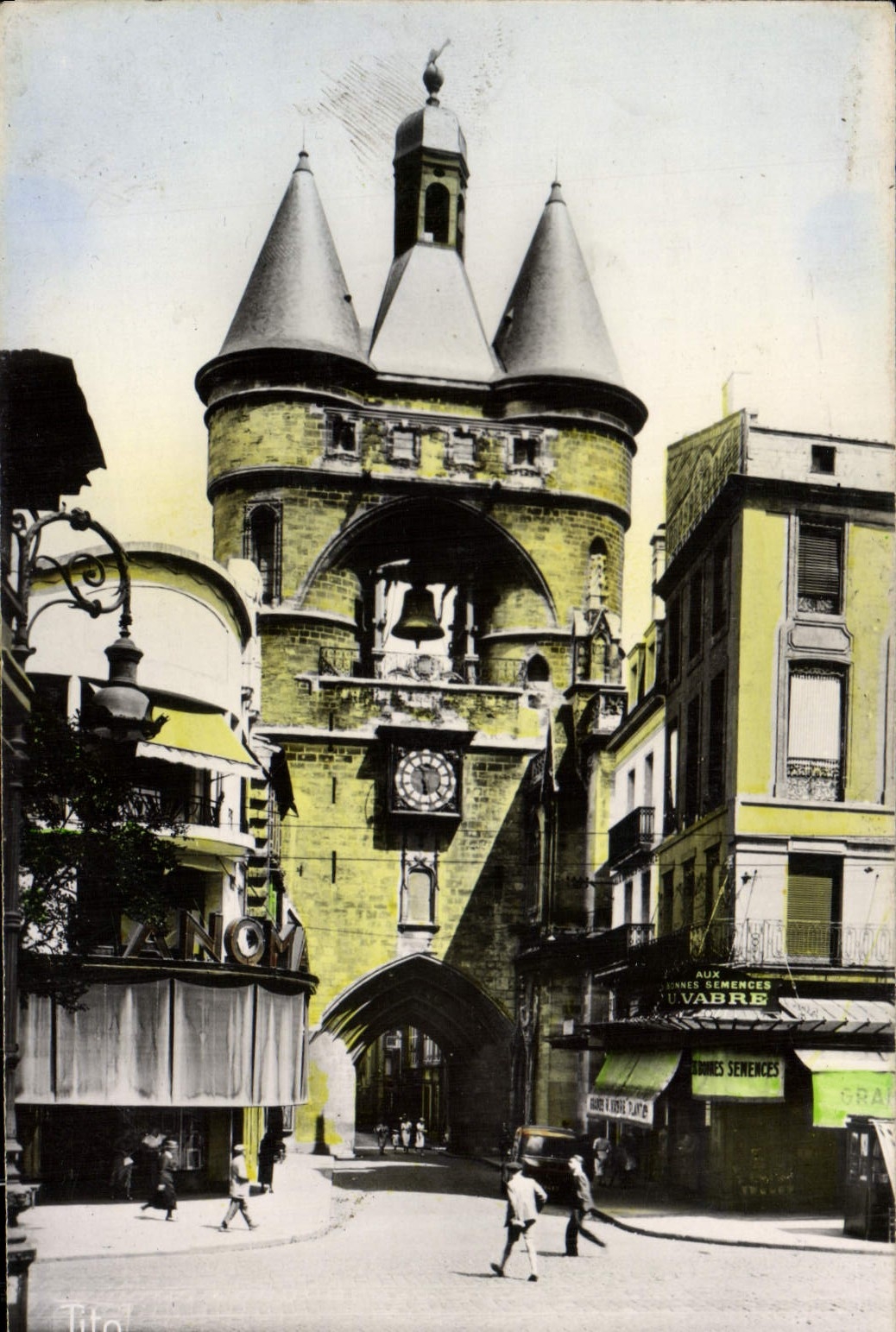 MODERN CARD Bordeaux the Large Bell