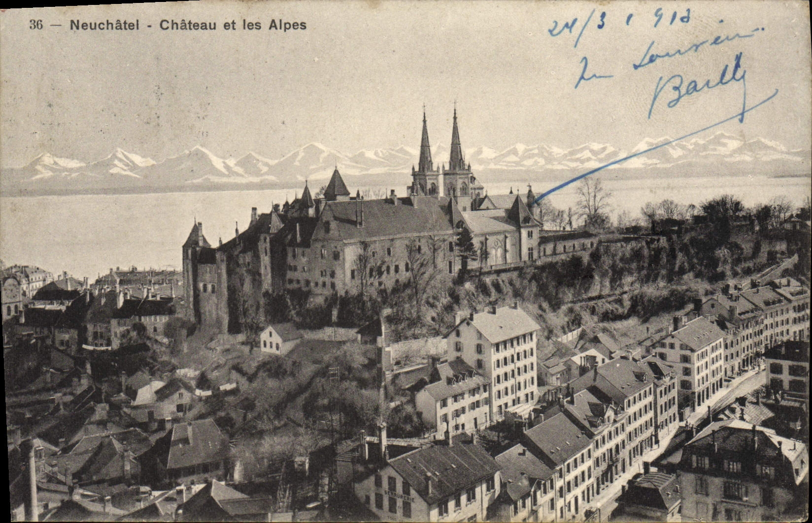 CPA Neuchatel Chateau Et Les Alpes