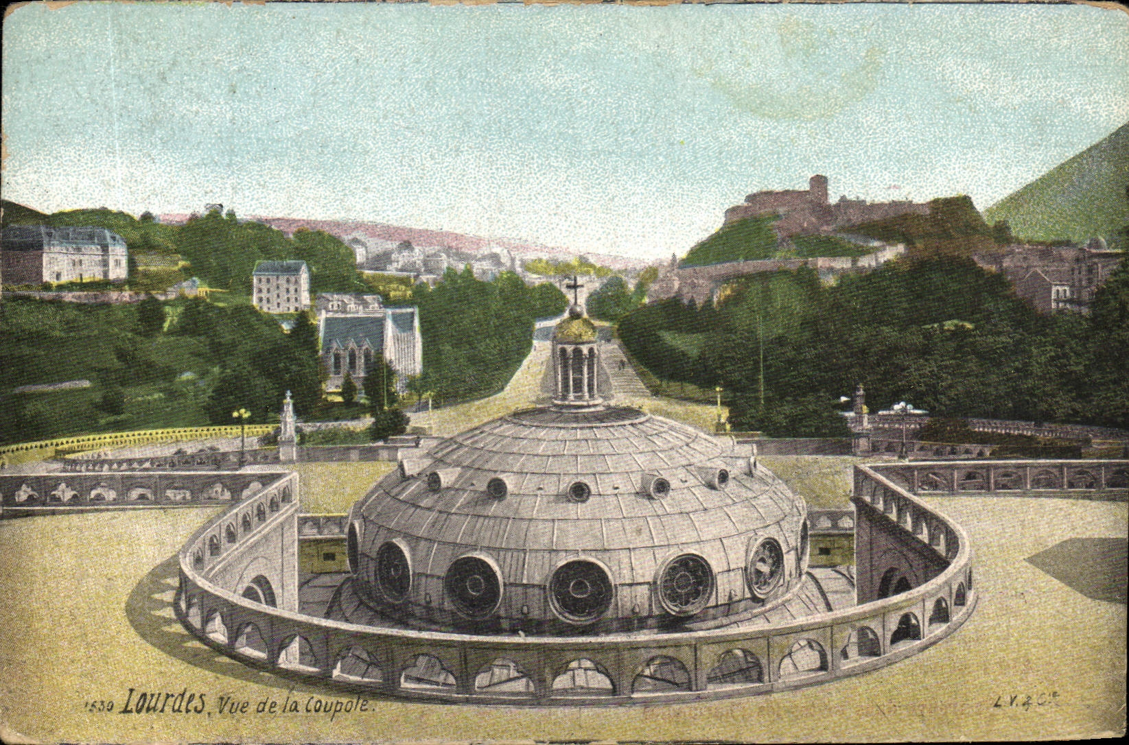 VINTAGE POSTCARD Heavy Sight Of the Cupola