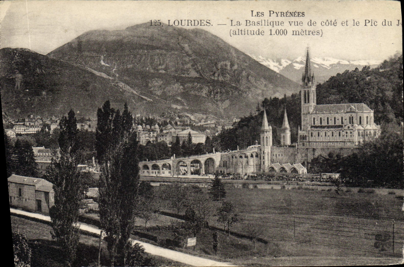VINTAGE POSTCARD Heavy the Basilica Seen Of Dimension And the Peak of Jer