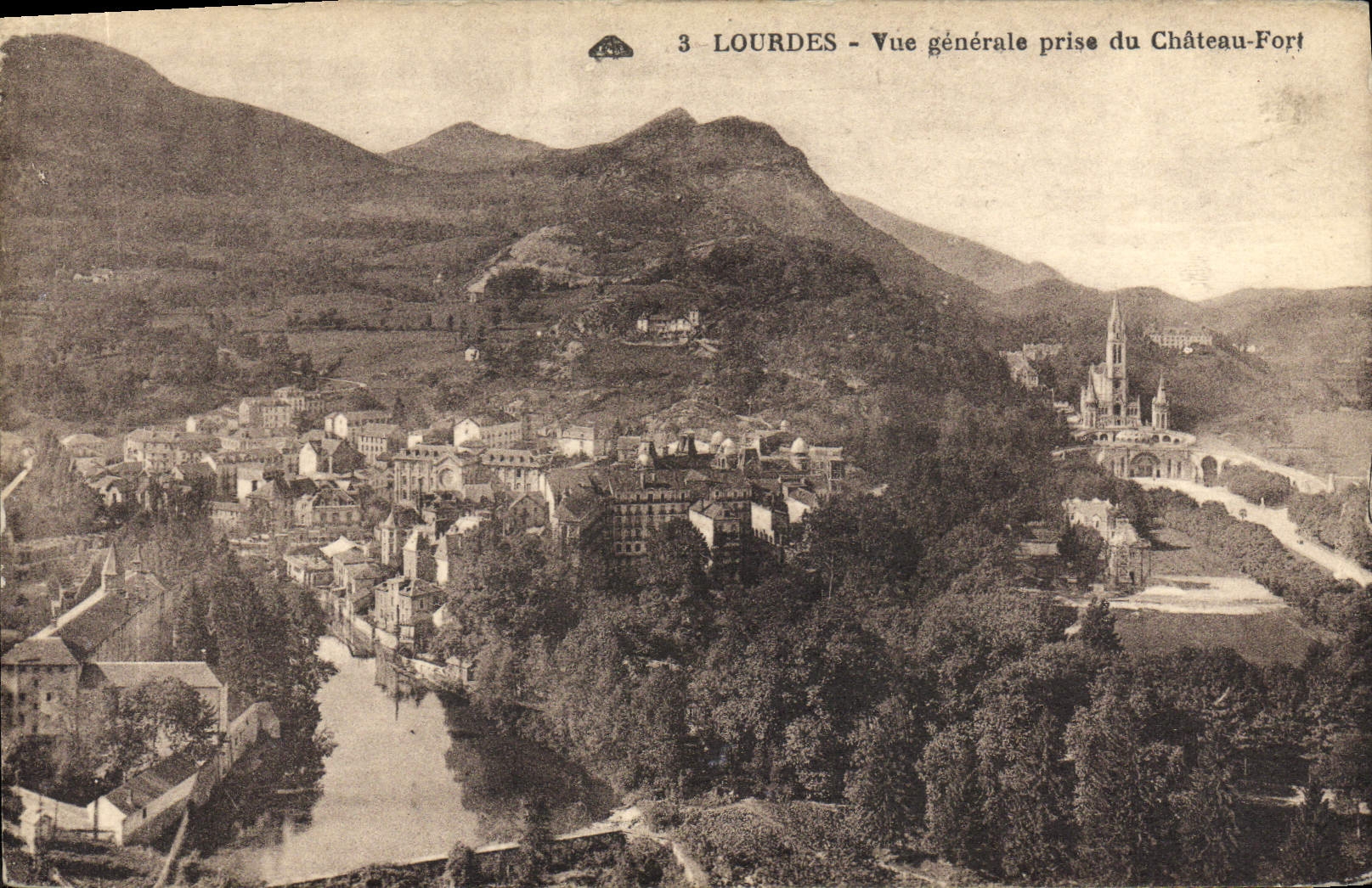 VINTAGE POSTCARD Heavy View Taken strong Castle