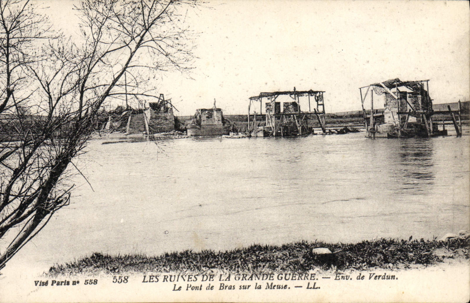 CPA Les Ruines La Grande Guerre Environs de Verdun Le pont de Bras sur la Marne Militaria