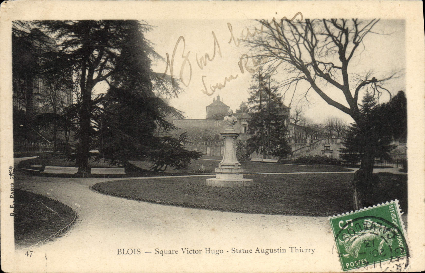 CPA Blois Square Victor Hugo Statue Augustin Thierry