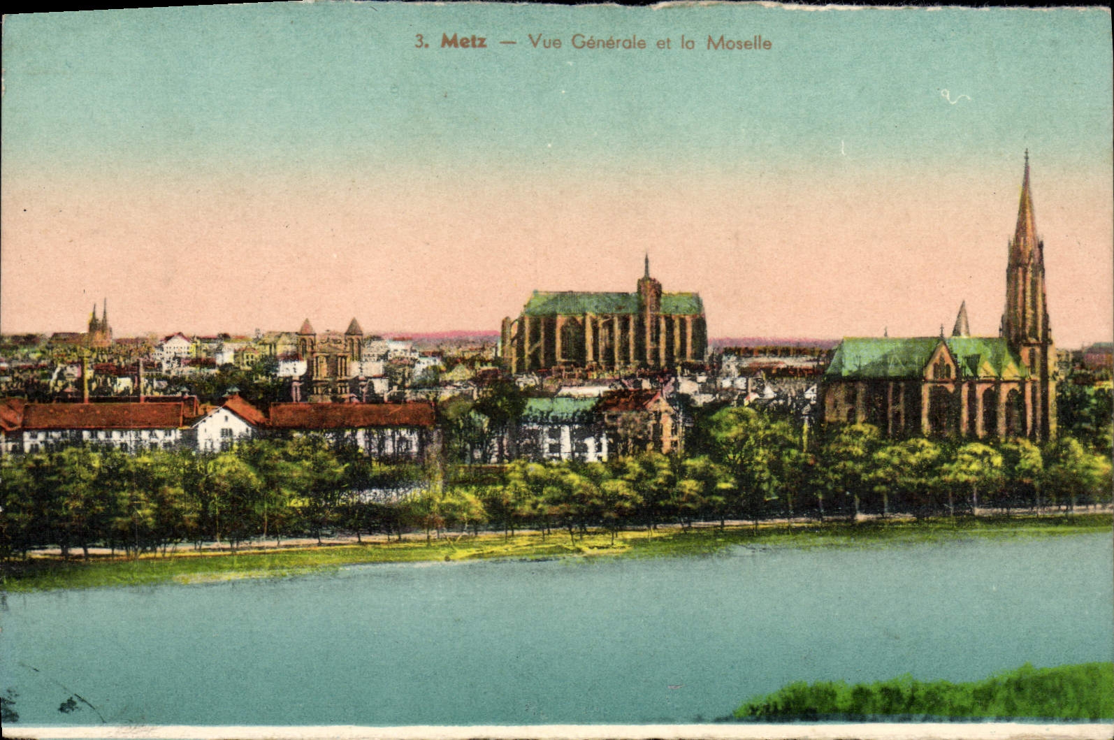 CPA Metz Vue Generale Et La Moselle