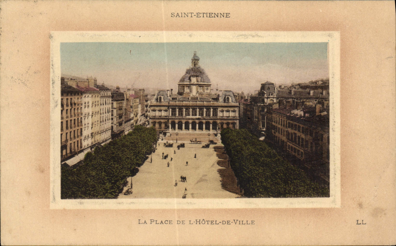 VINTAGE POSTCARD Holy Etienne the Place of the Town hall