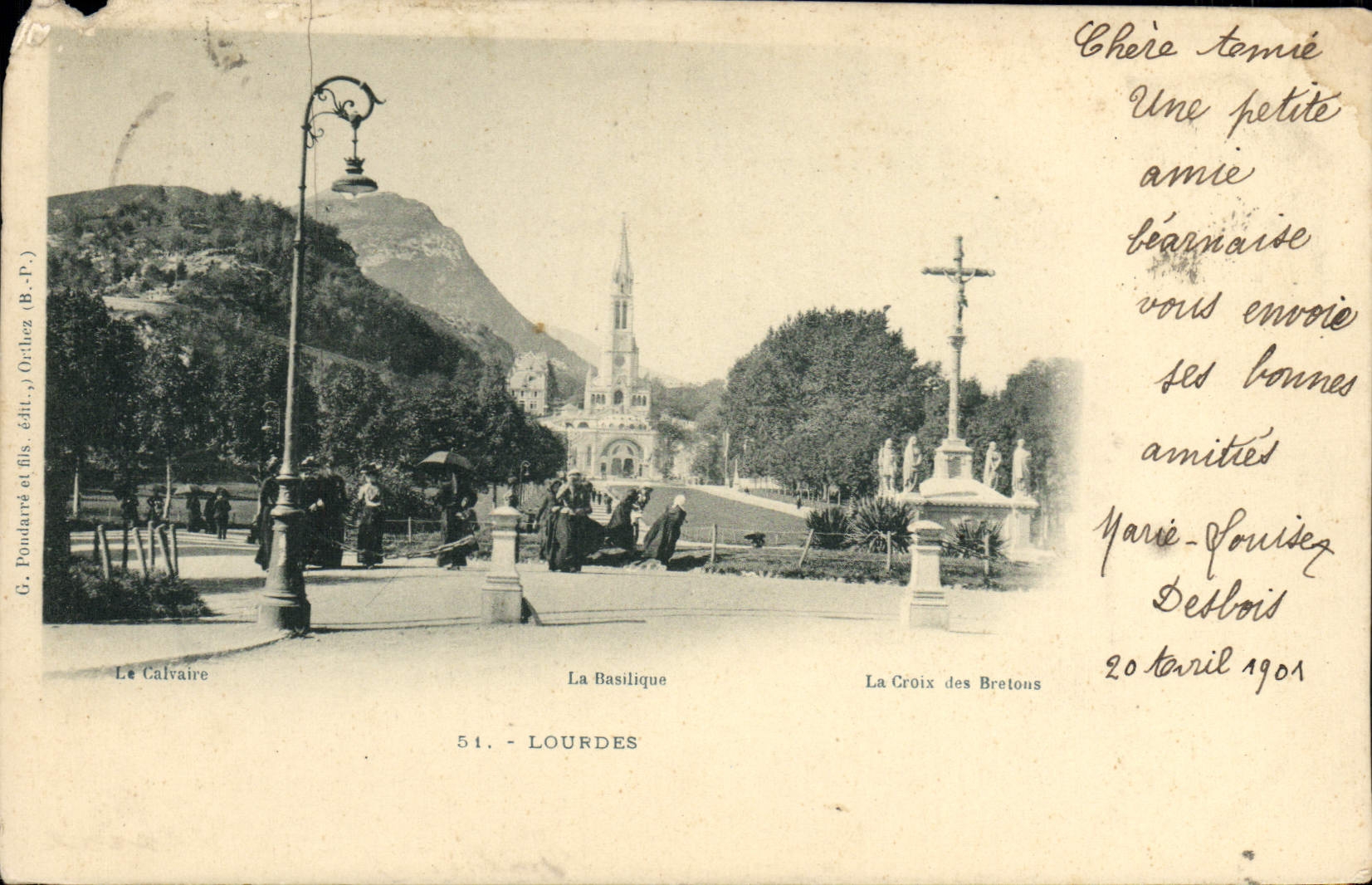 VINTAGE POSTCARD Heavy the martyrdom the basilica the cross of the Breton ones