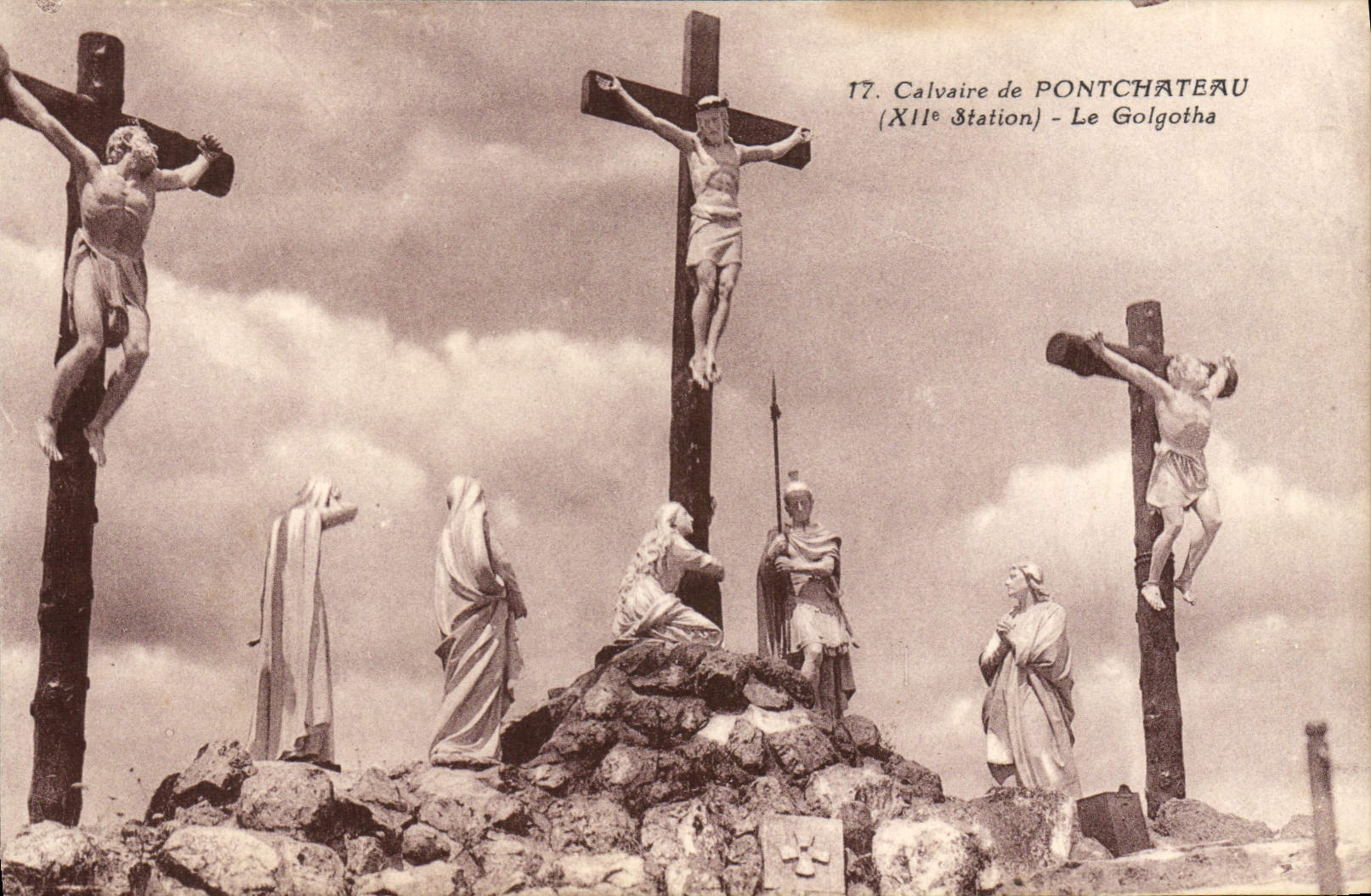 VINTAGE POSTCARD Martyrdom of Pontchateau Golgotha