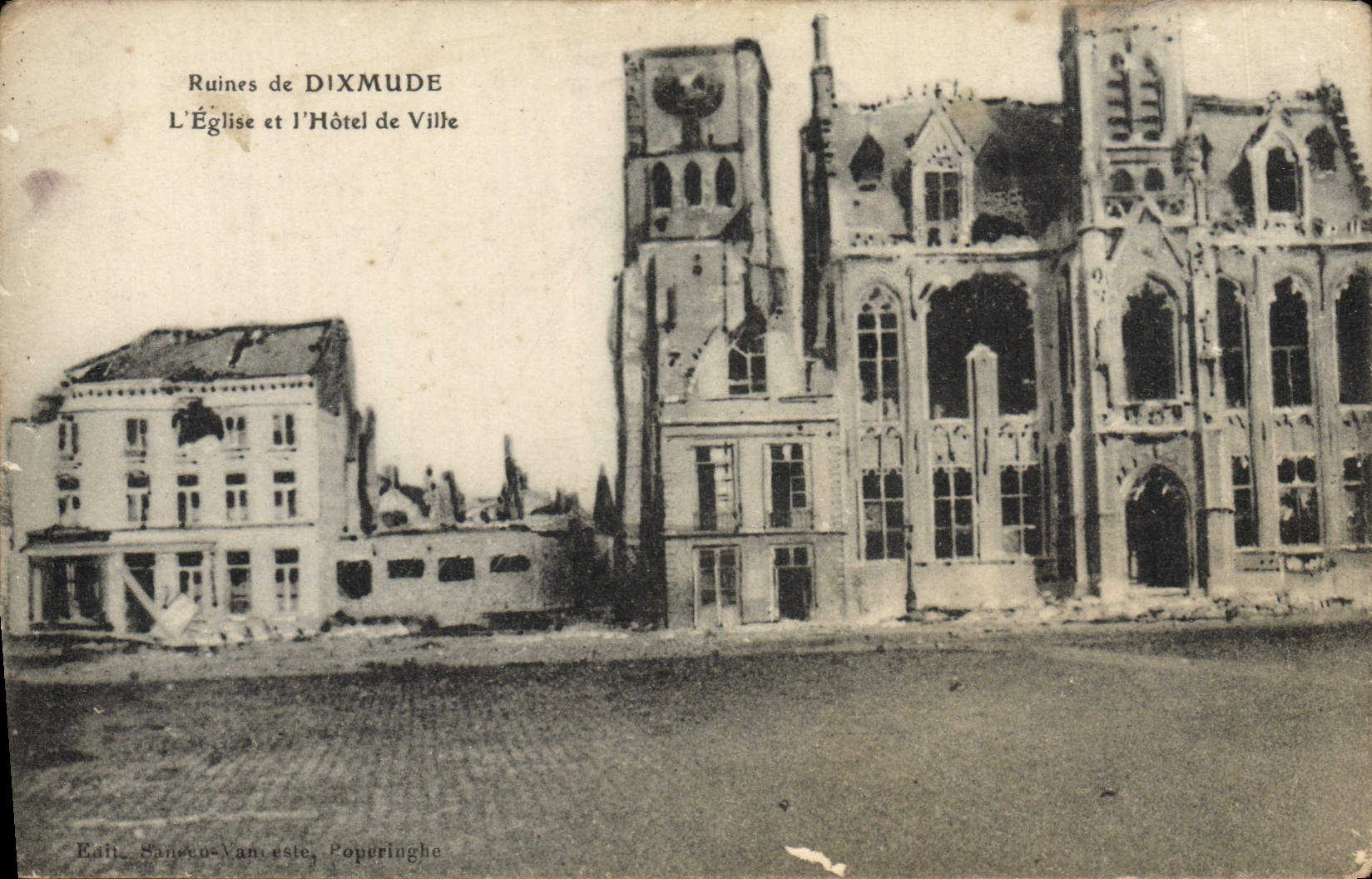 VINTAGE POSTCARD Ruins of Dixmude the Church and the Town hall Militaria