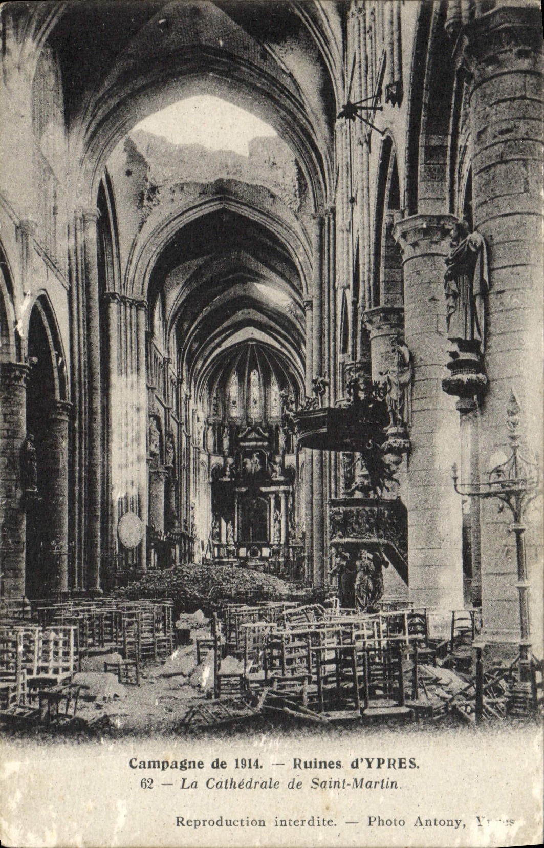 VINTAGE POSTCARD Ruins of Ypres the cathedral of Martin Saint