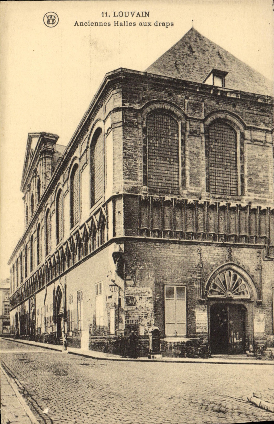 Mercados de Lovania de la POSTAL de la VENDIMIA viejos con los paños