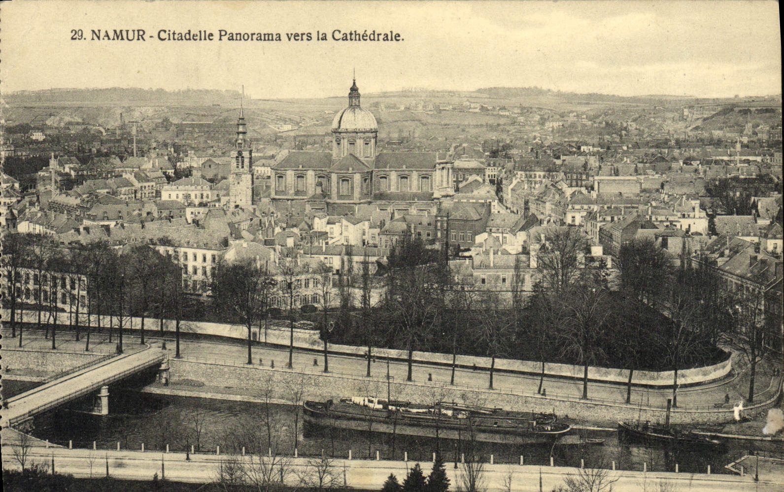 VINTAGE POSTCARD Namur Coitadelle Panorama Towards the Cathedral